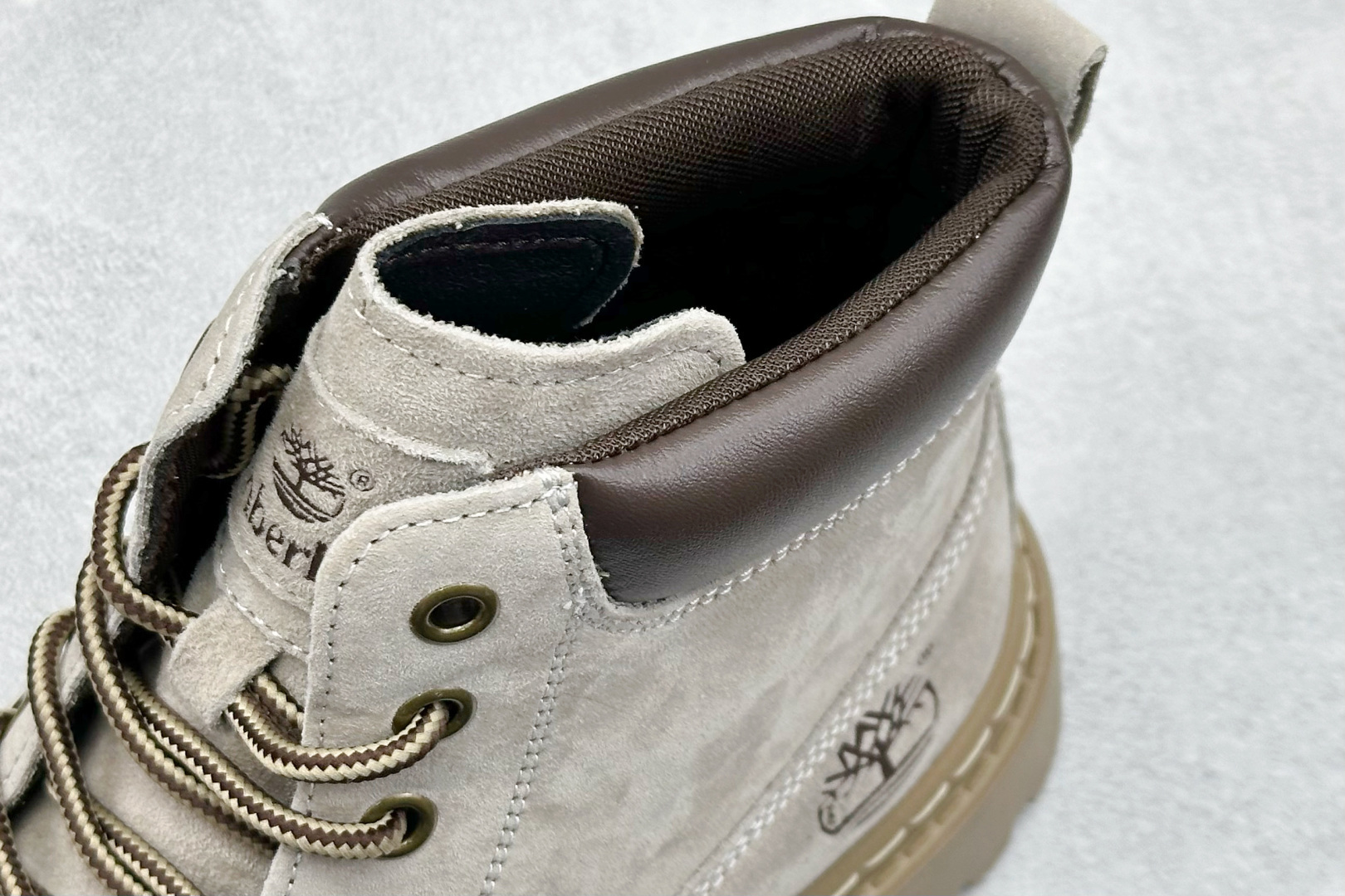 280 Timberland添柏岚/天伯伦户外中帮休闲大黄靴系列 TB0068