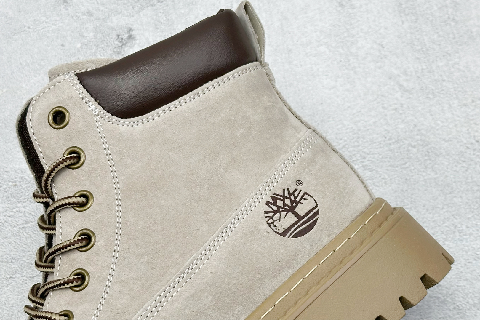 280 Timberland添柏岚/天伯伦户外中帮休闲大黄靴系列 TB0068