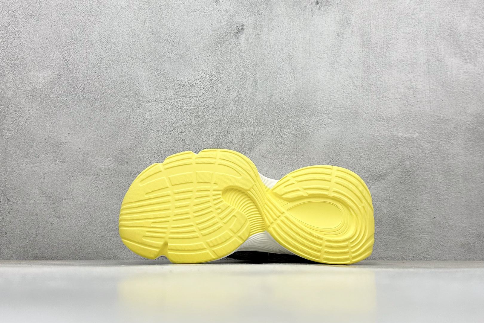 220 GG-CC 林允同款 星河粒子 镂空休闲运动老爹鞋 春日踏青舒适度和少女感GGCC德训鞋界的白月光