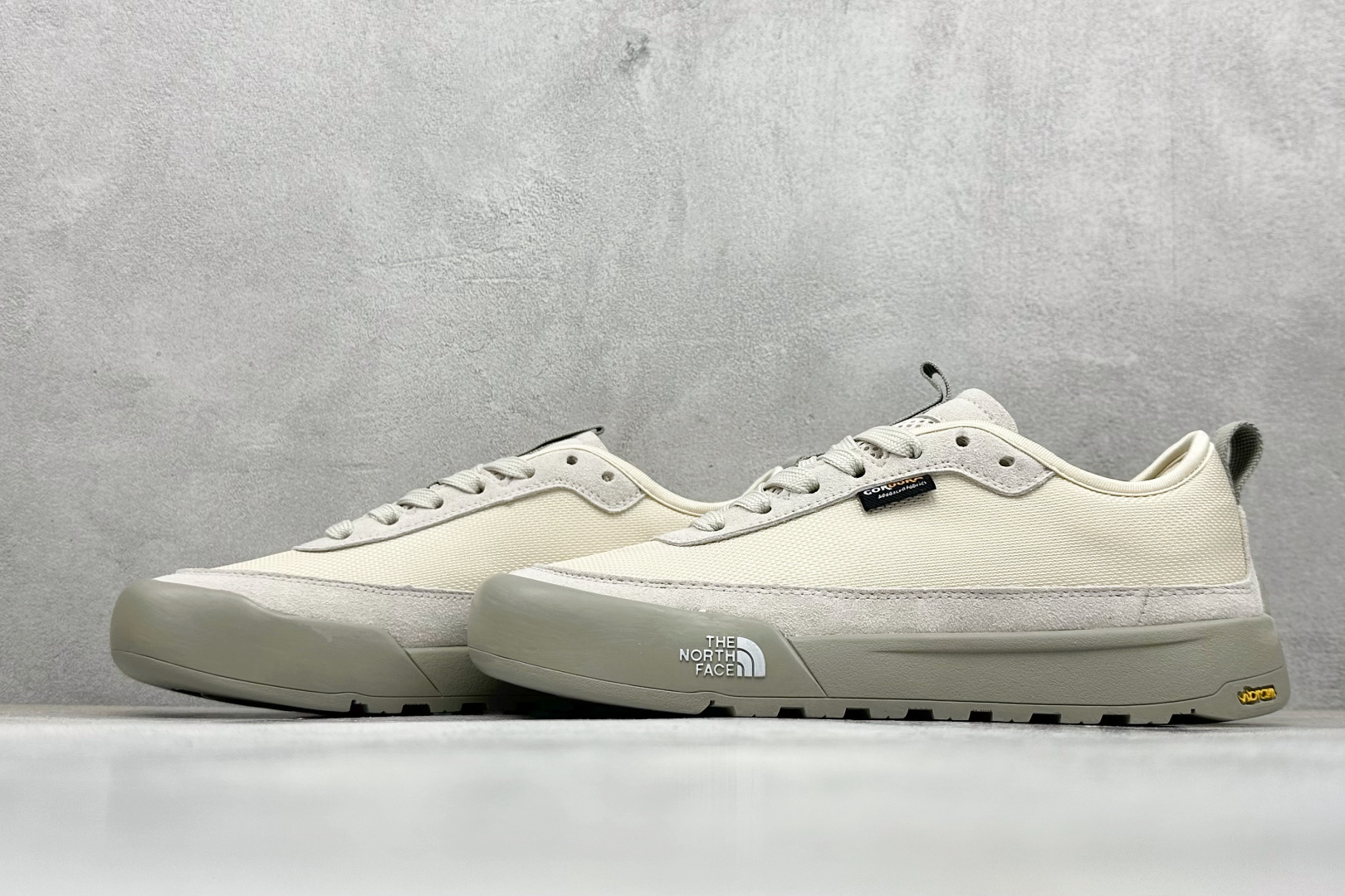 200 北面THE NORTH FACE Clyffe 舒适百搭防滑耐磨低帮 生活休闲鞋-Chinese UA Cheap High Quatity Brand Clothes Bags handbags Sneakers wholesale wholesaler seller from China Factory suppliers Fashion Clothing Shoes best Quality Beautiful Price 200 北面THE NORTH FACE Clyffe 舒适百搭防滑耐磨低帮 生活休闲鞋