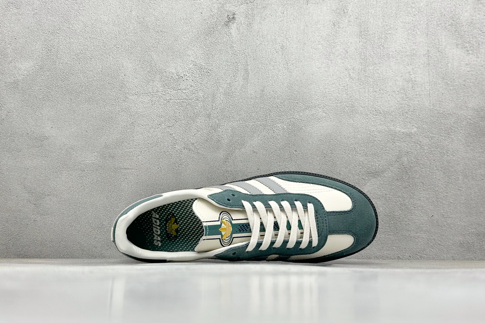 160 Adidas Originals Samba 阿迪达斯三叶草 桑巴舞系列绅士德训足球风百搭低帮休闲运动板鞋 JP9222