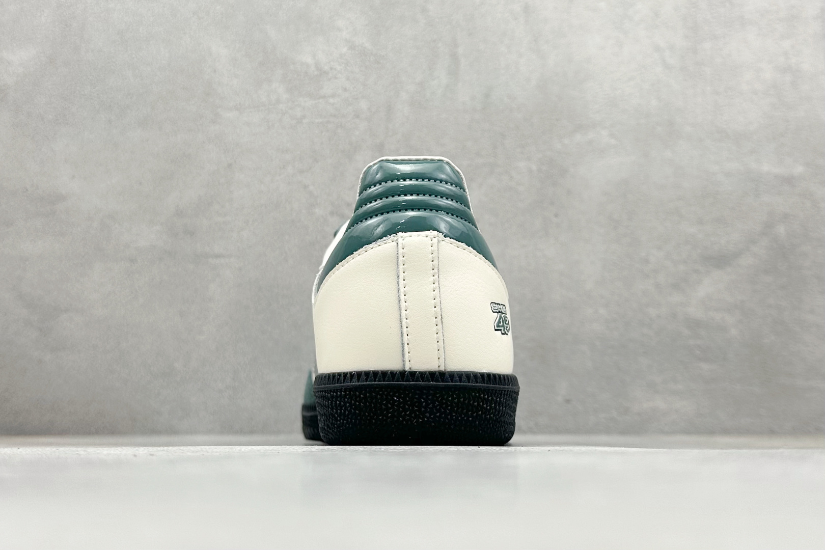 160 Adidas Originals Samba 阿迪达斯三叶草 桑巴舞系列绅士德训足球风百搭低帮休闲运动板鞋 JP9222