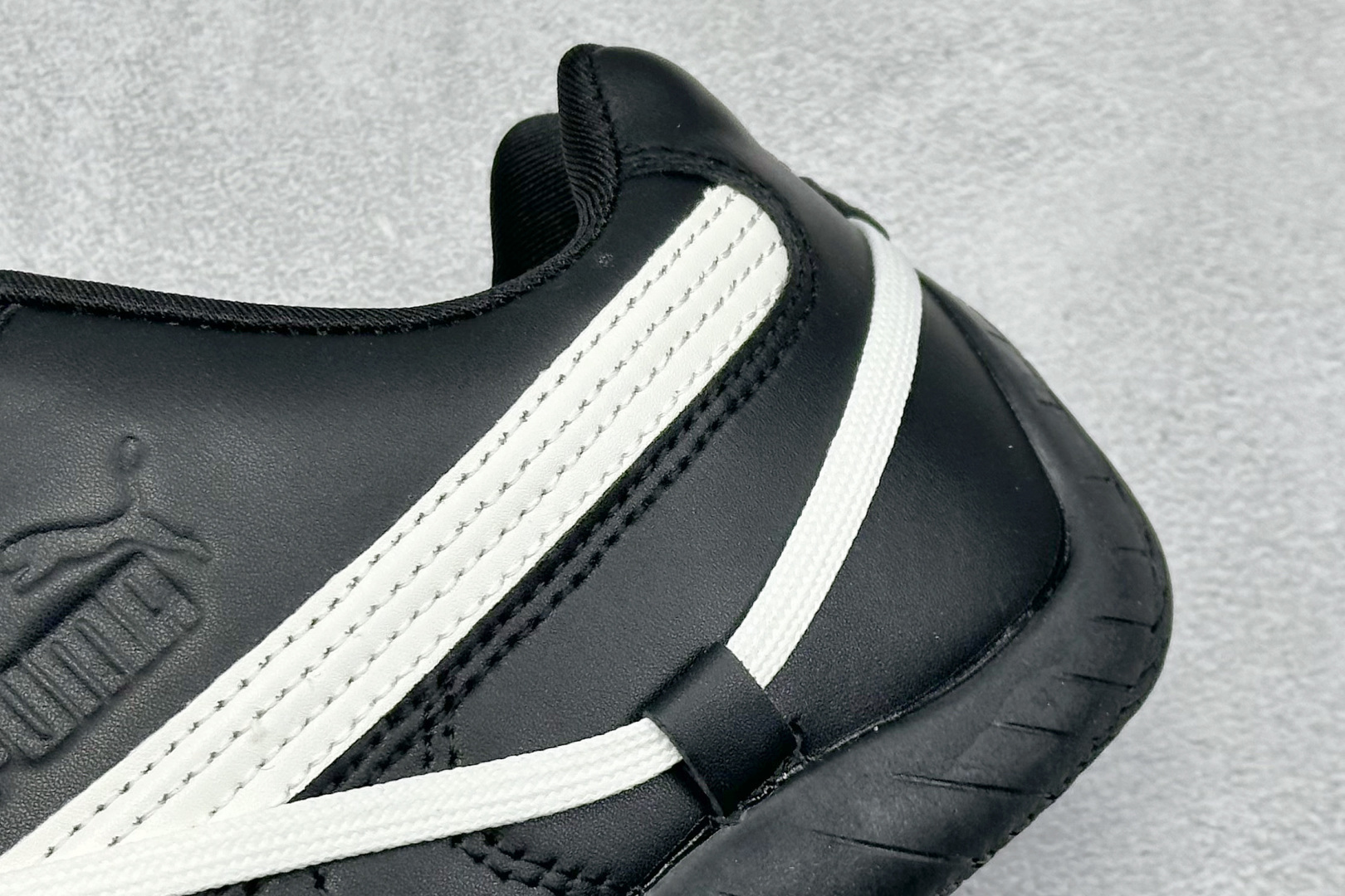 XS版Rose x Puma 彪马 Speedcat 联名款低帮休闲鞋 404391-01