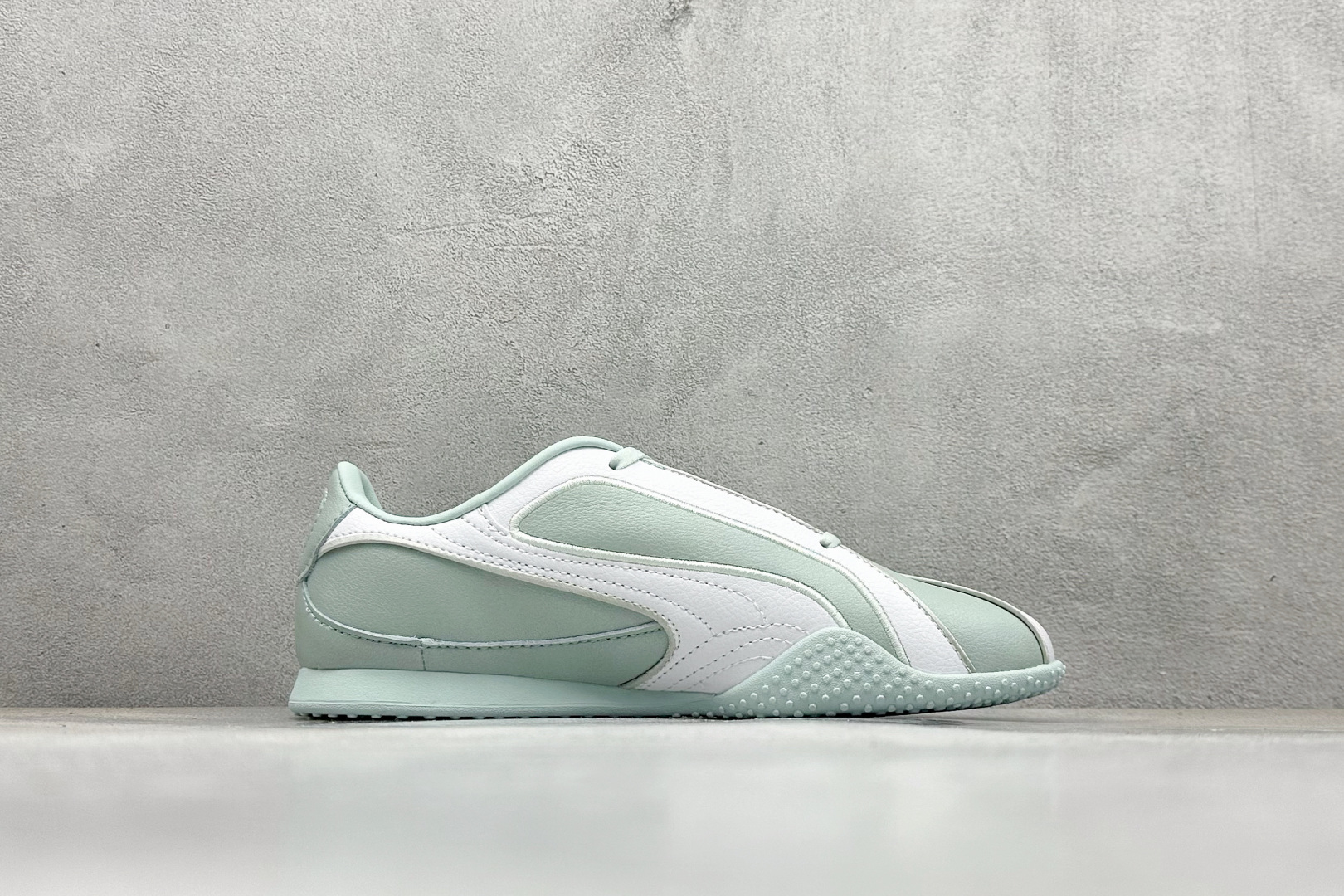 160 TG版PUMA Bella V2 Leather彪马 舒适 低帮生活休闲德训薄底鞋 404043-04