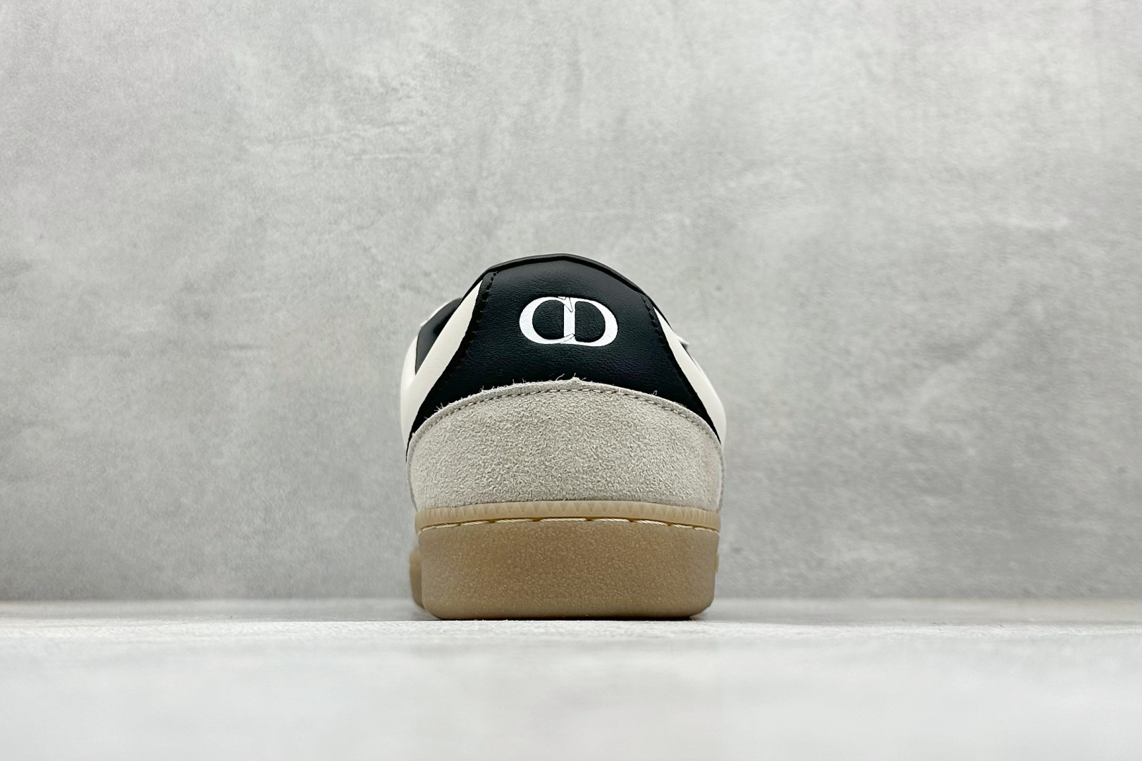 210 S版DIOR 迪奥B01 Match point 运动鞋 以时尚优雅的廓形重新诠释 3SN328ZRH-H069-Chinese UA Cheap High Quatity Brand Clothes Bags handbags Sneakers wholesale wholesaler seller from China Factory suppliers Fashion Clothing Shoes best Quality Beautiful Price 210 S版DIOR 迪奥B01 Match point 运动鞋 以时尚优雅的廓形重新诠释 3SN328ZRH-H069