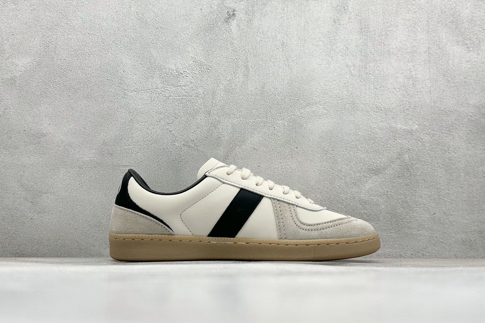 210 S版DIOR 迪奥B01 Match point 运动鞋 以时尚优雅的廓形重新诠释 3SN328ZRH-H069-Chinese UA Cheap High Quatity Brand Clothes Bags handbags Sneakers wholesale wholesaler seller from China Factory suppliers Fashion Clothing Shoes best Quality Beautiful Price 210 S版DIOR 迪奥B01 Match point 运动鞋 以时尚优雅的廓形重新诠释 3SN328ZRH-H069