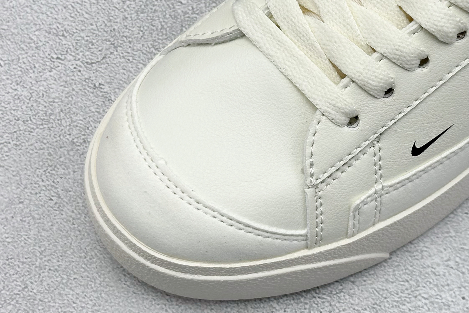 PG版Nike Blazer low 77 低帮休闲板鞋 DO9777-001