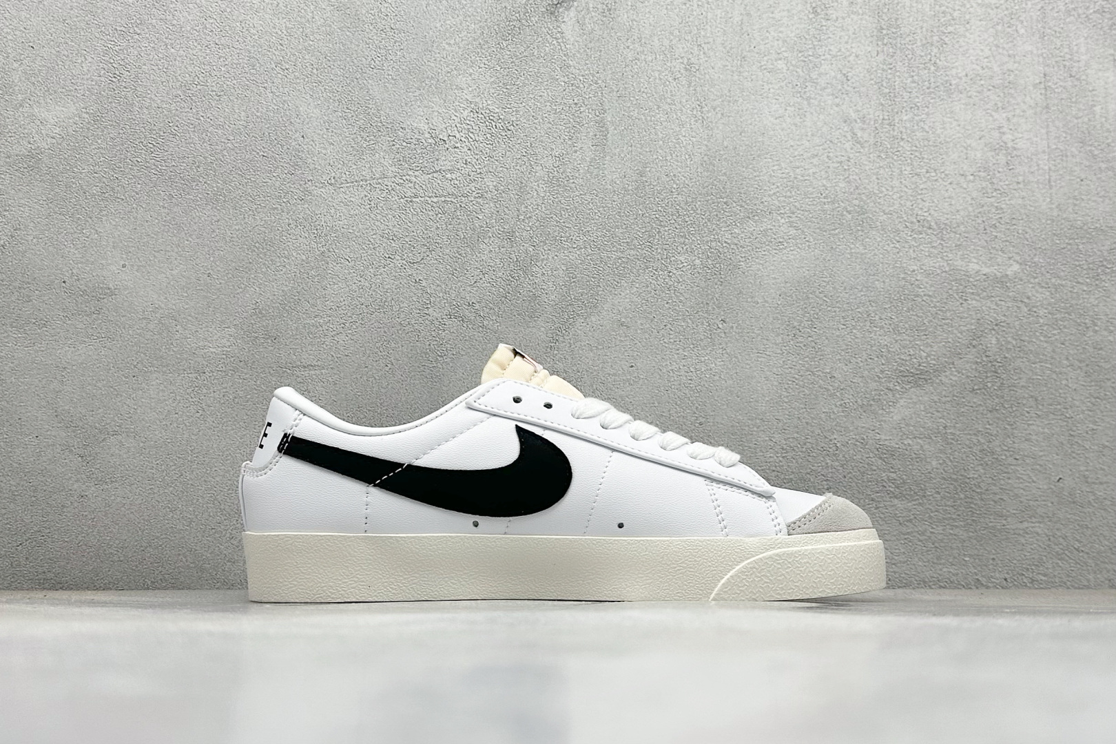 PG版Nike Blazer low 77 低帮休闲板鞋 DA6364-101