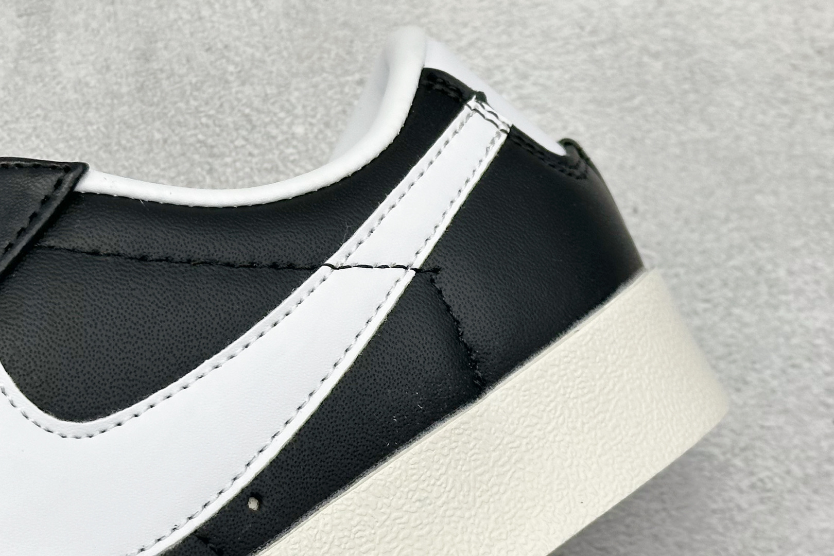 PG版Nike Blazer low 77 低帮休闲板鞋 DA6364-001