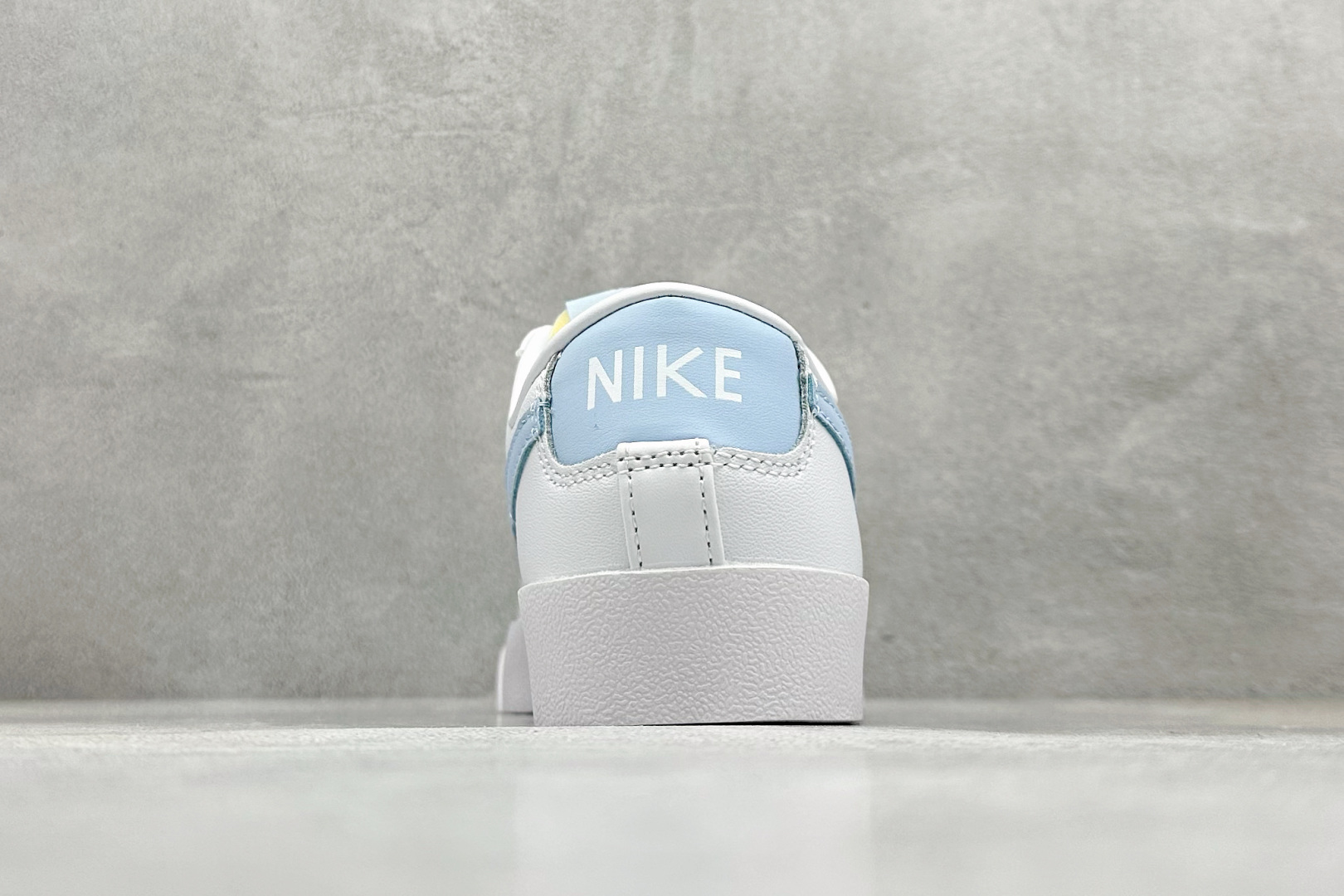 PG版Nike Blazer low 77 低帮休闲板鞋 DC4769-103