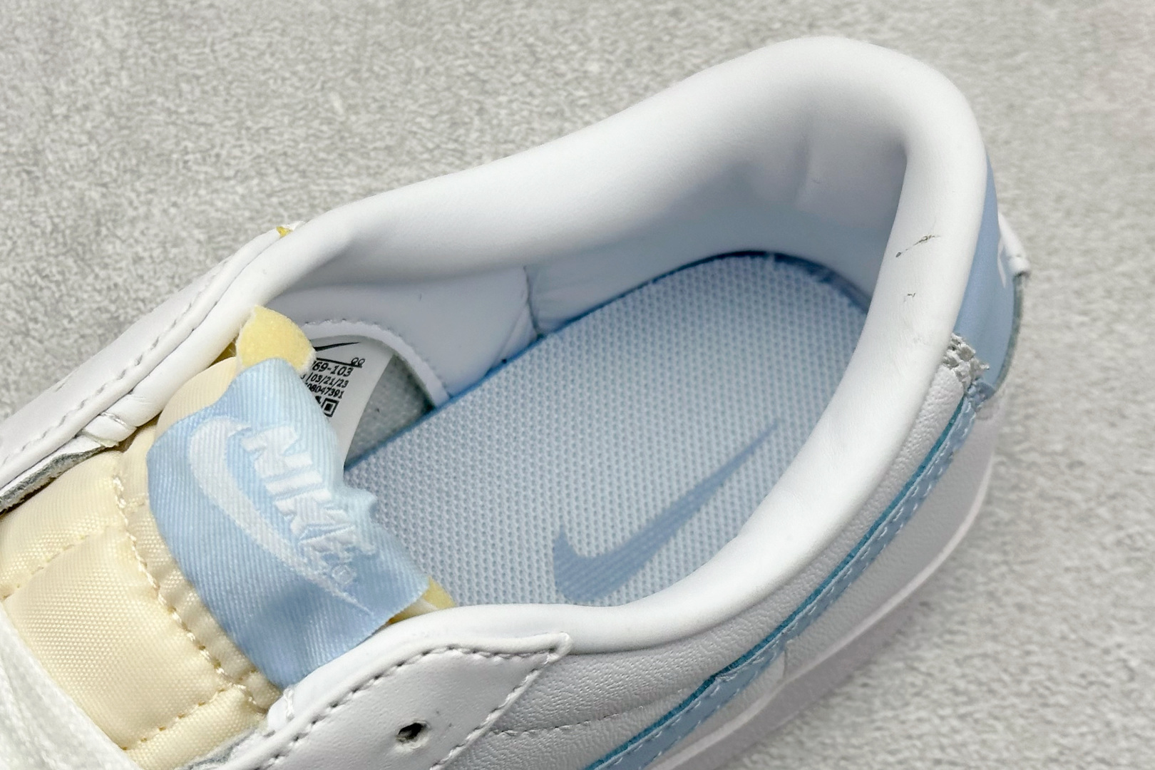 PG版Nike Blazer low 77 低帮休闲板鞋 DC4769-103