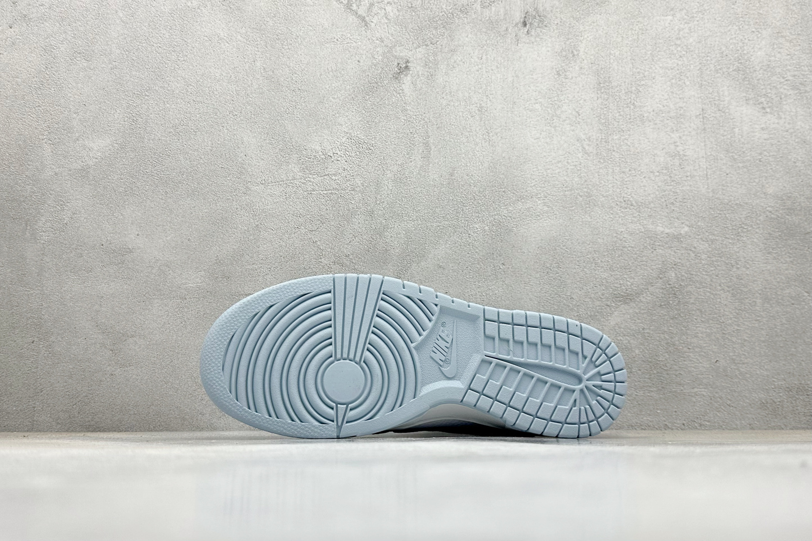 SC版Nike SB Dunk Low LV联名 扎染牛仔 周年高端定制 低帮休闲板鞋 SC0601-475