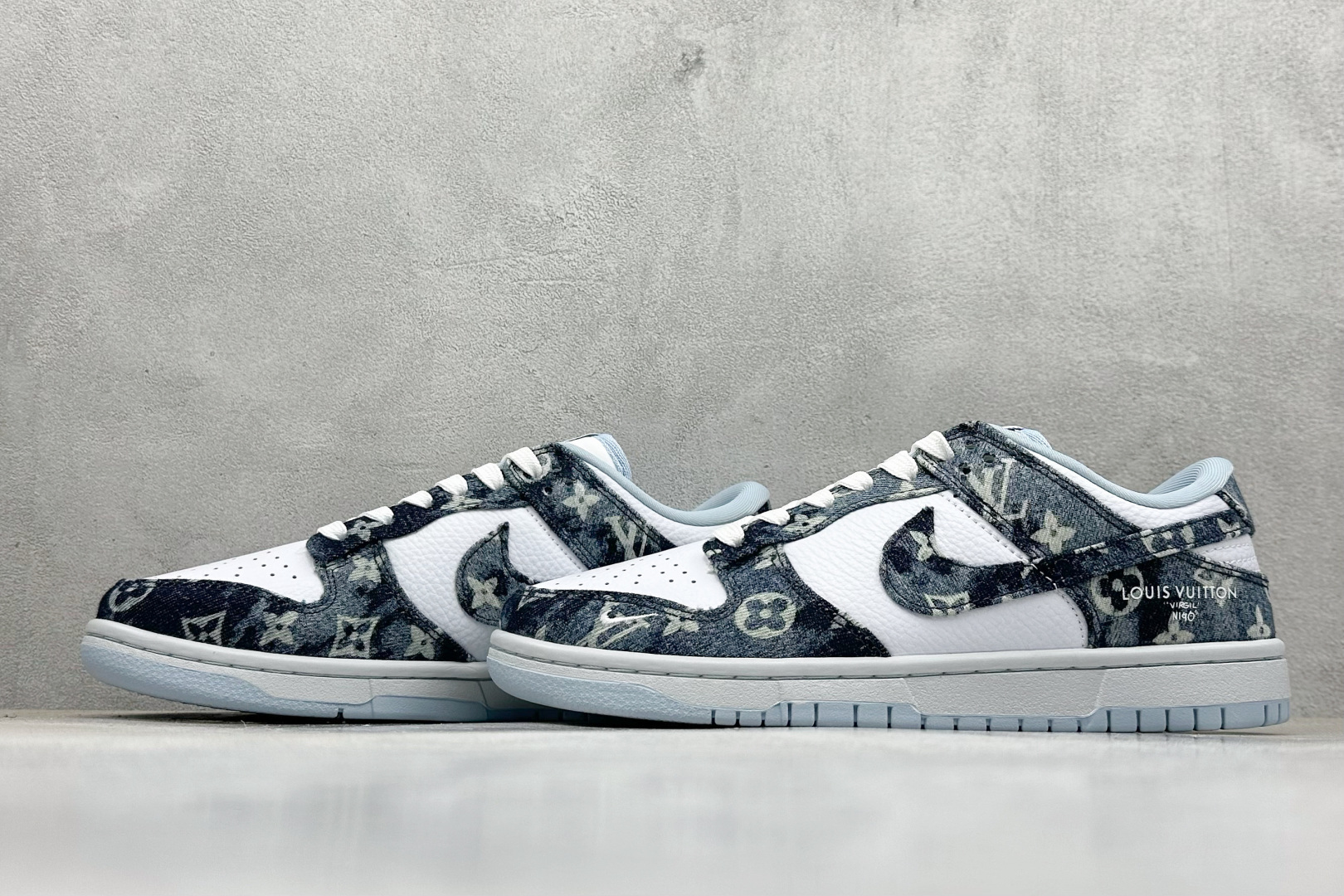 SC版Nike SB Dunk Low LV联名 扎染牛仔 周年高端定制 低帮休闲板鞋 SC0601-475