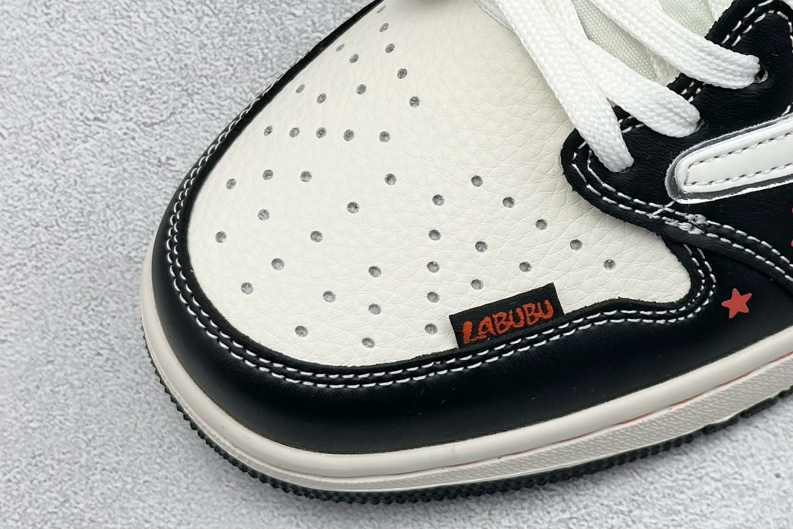 XC版Travis Scott x Fragment Design x Jordan Air Jordan 1 Low SP “黑泼墨拉布布” DZ5899-019