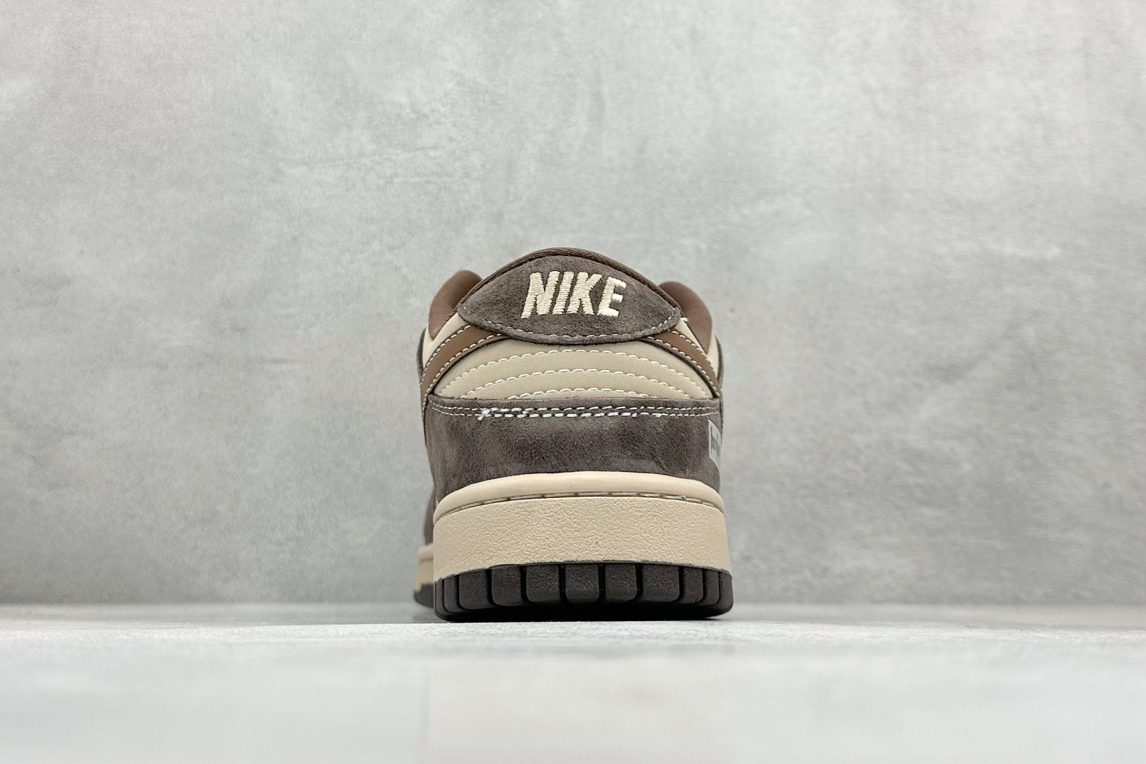 XC版Nike SB Dunk Low“ 灰棕” 周年高端定制 低帮休闲板鞋 DG2025-001