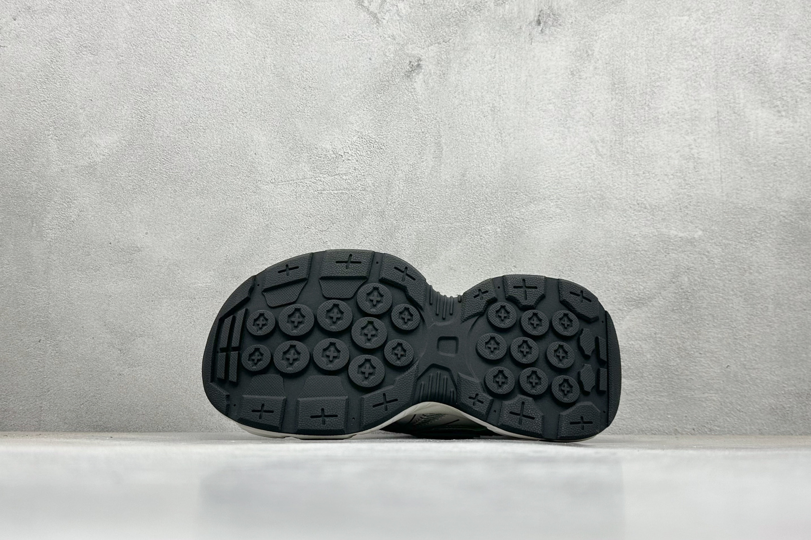 200 GG-CC Chunky Low 时尚休闲运动老爹鞋系列