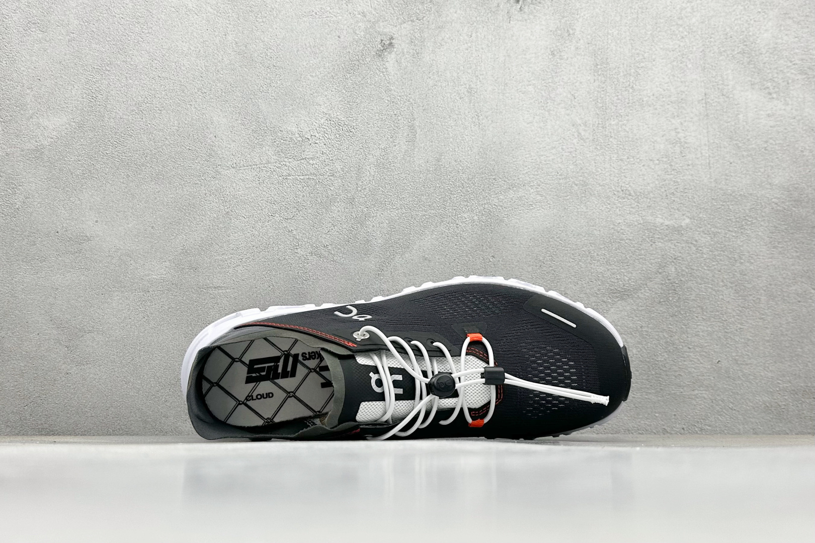 180 YH版ON 昂跑 On Cloud 6 系列 网面透气运动鞋跑步鞋 3MF1068