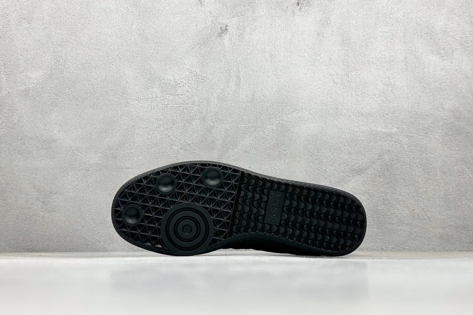 150 Adidas Originals Samba 阿迪达斯三叶草 桑巴舞系列绅士德训足球风百搭低帮休闲运动板鞋 KI6265