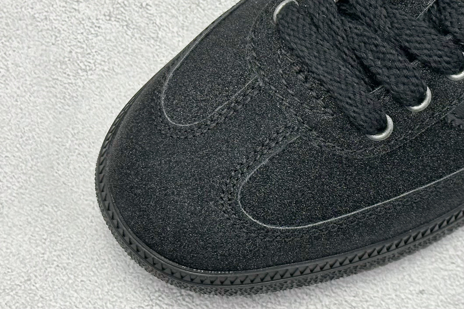 150 Adidas Originals Samba 阿迪达斯三叶草 桑巴舞系列绅士德训足球风百搭低帮休闲运动板鞋 KI6265