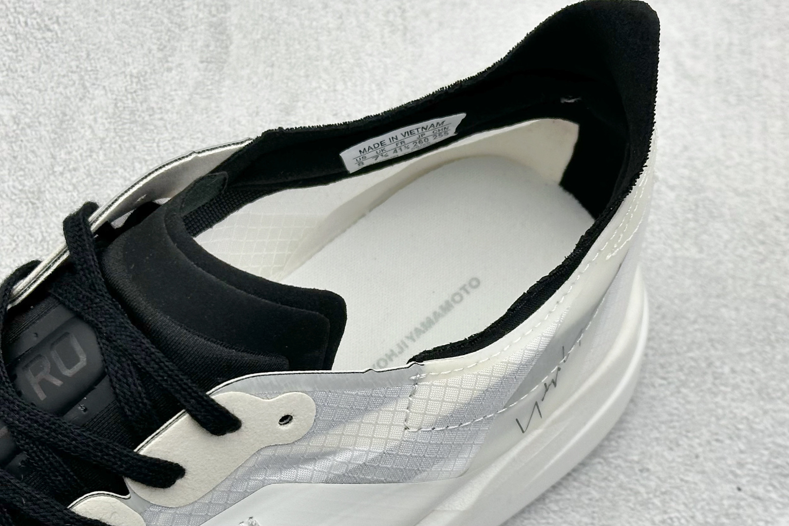 190 Y-3 Adidas Adizero Pro Evo 4 M 联名款 阿迪超轻透气缓震跑鞋 JR6656