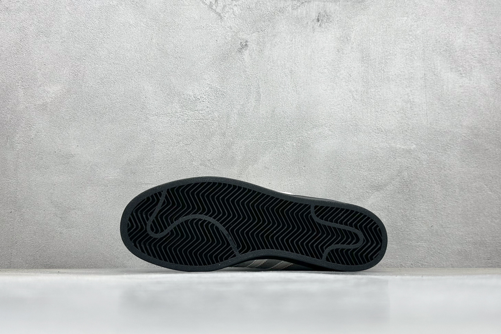 140 Adidas Originals Superstar 贝壳头 JQ3222