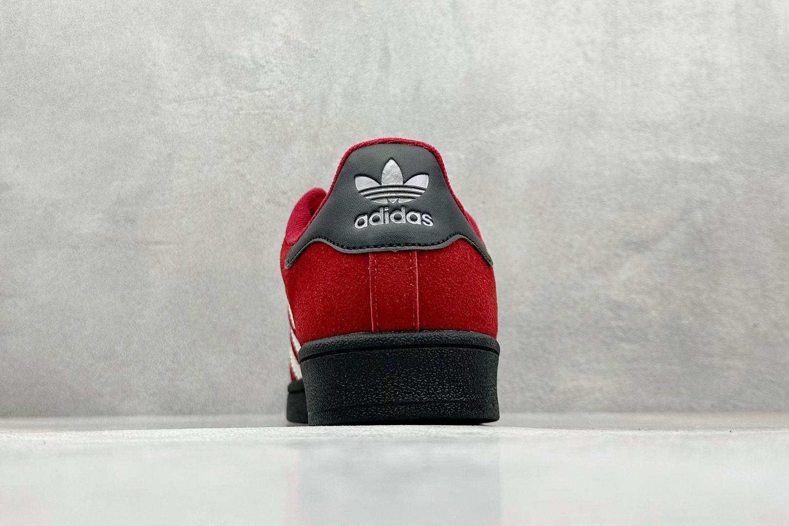 140 Adidas Originals Superstar 贝壳头 JQ3220