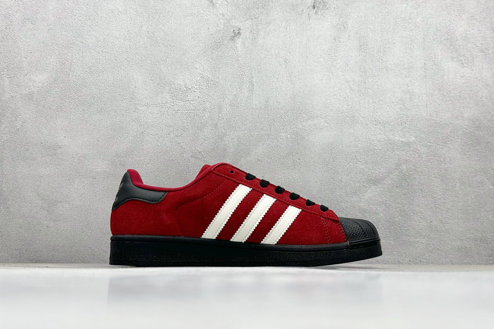 140 Adidas Originals Superstar 贝壳头 JQ3220