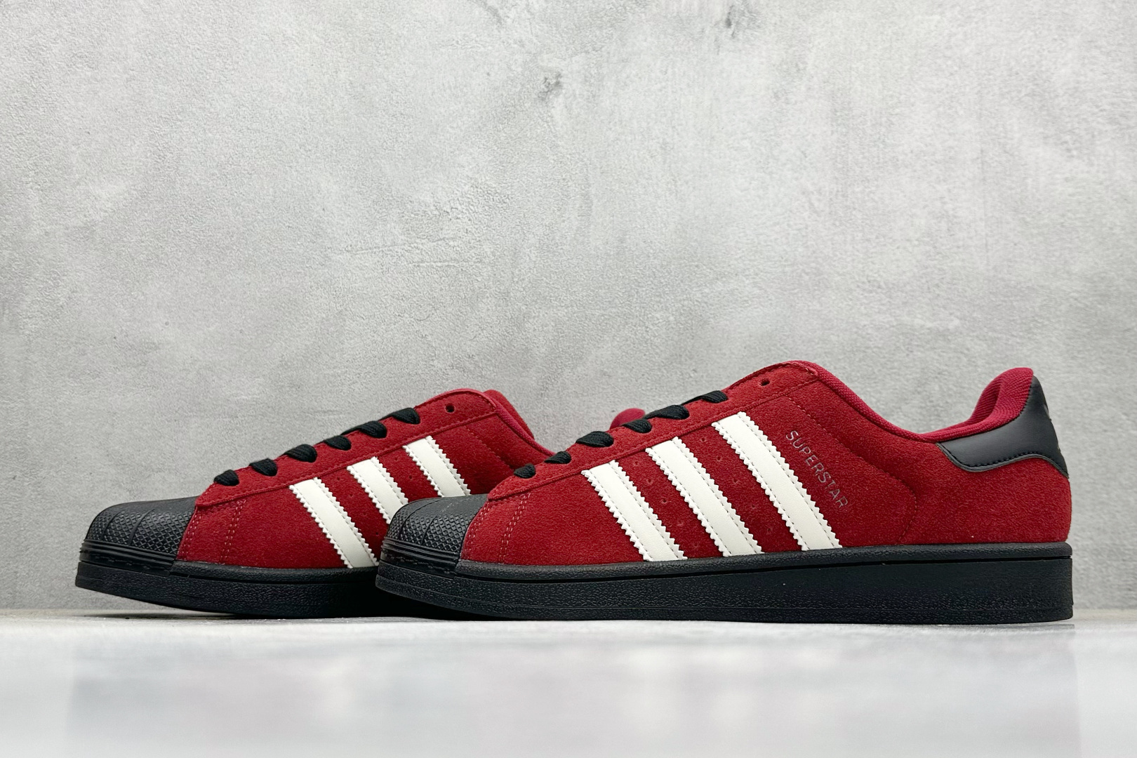 140 Adidas Originals Superstar 贝壳头 JQ3220