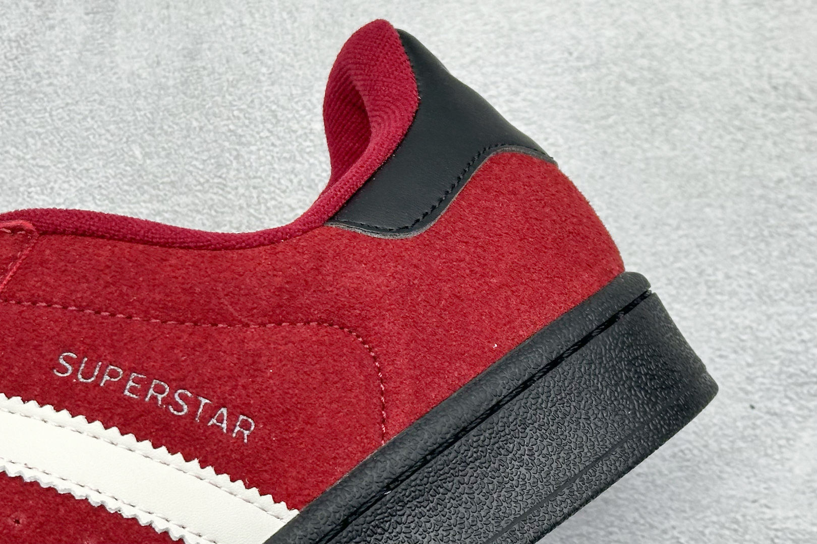 140 Adidas Originals Superstar 贝壳头 JQ3220