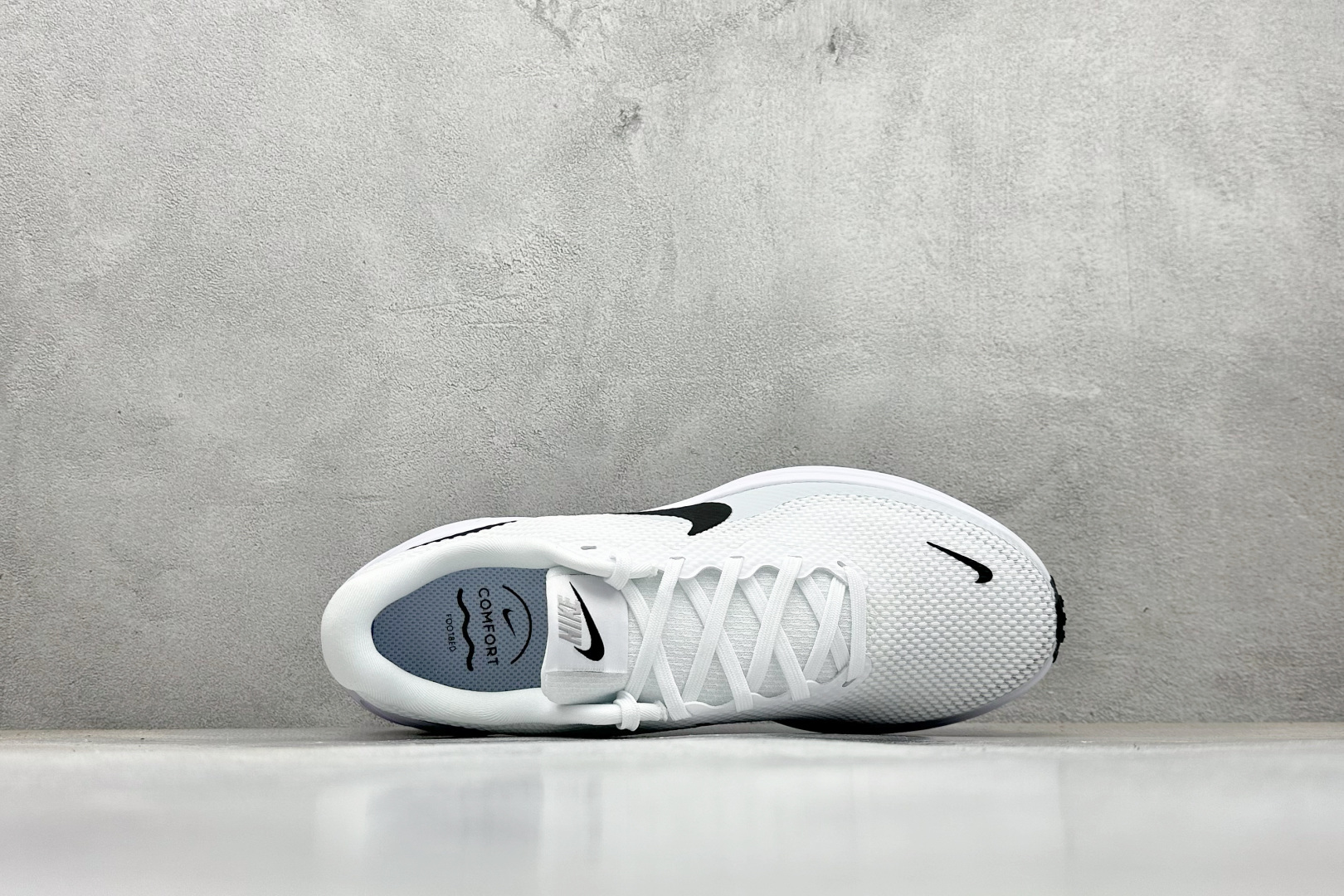 Nike Revolution 8 耐克轻便跑步鞋网面透气休闲鞋 HJ9198-101