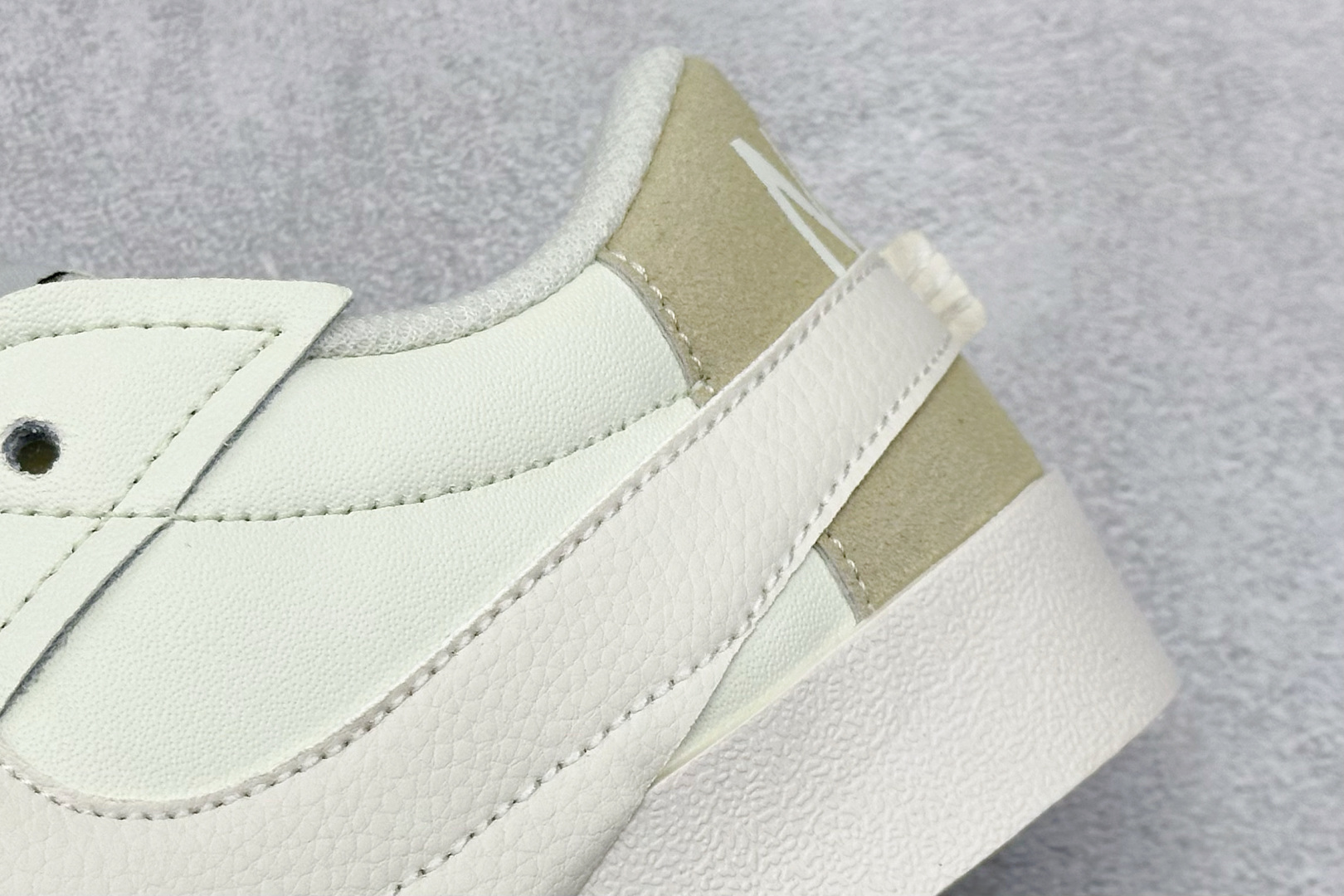 PG版Nike Blazer low 77 JUMBO 开括者大勾低帮休闲板鞋 DQ1470-004