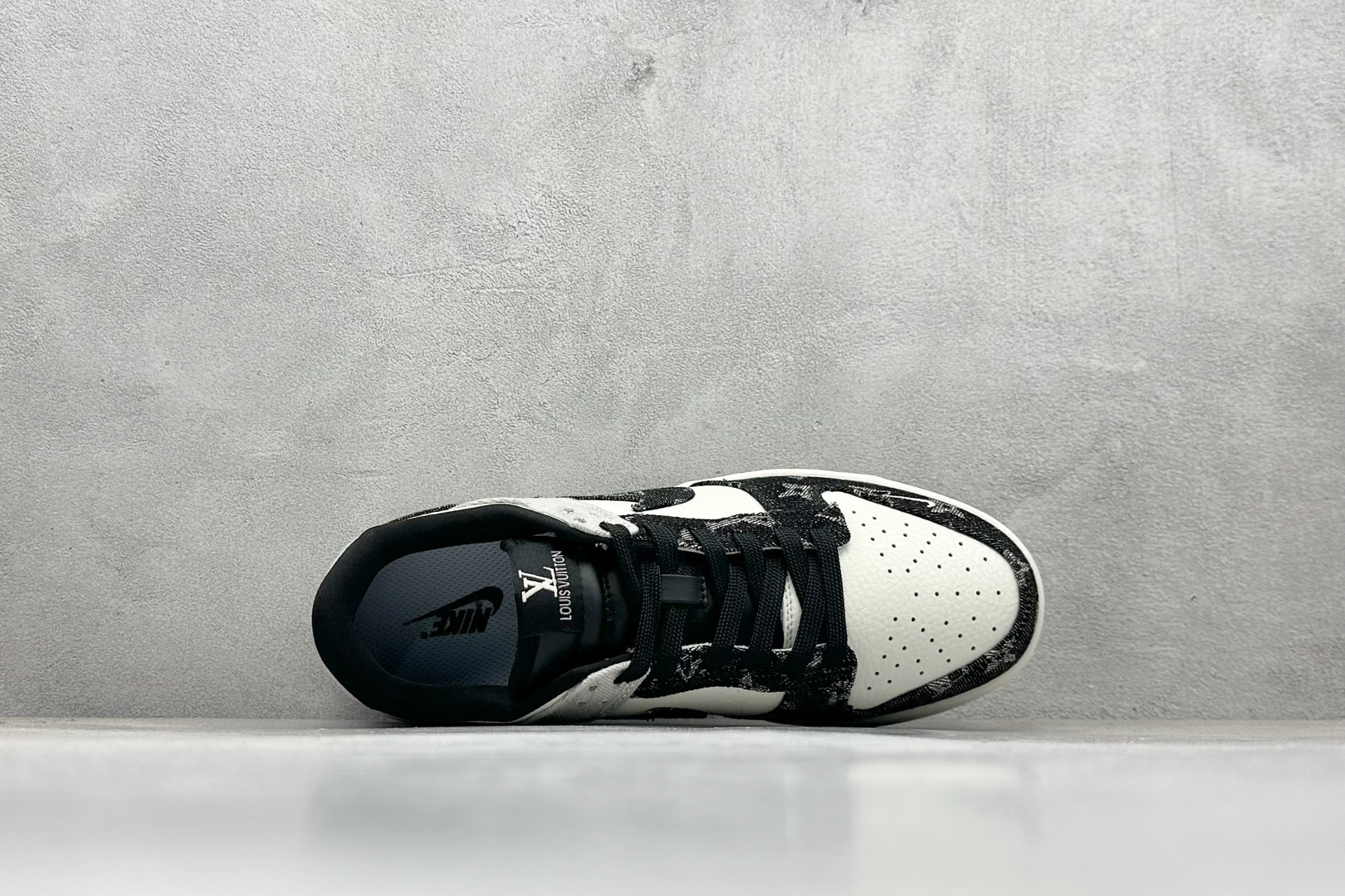 SC版Nike SB Dunk Low LV联名 黑灰牛仔 高端定制 低帮休闲板鞋 SC0601-473