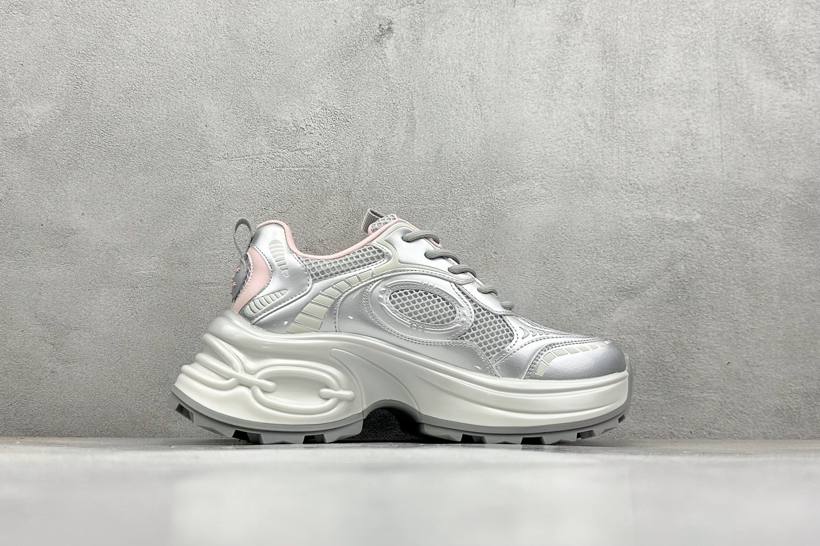 220 GG-CC赵露思2025新款厚底增高休闲运动老爹鞋系列-Chinese UA Cheap High Quatity Brand Clothes Bags handbags Sneakers wholesale wholesaler seller from China Factory suppliers Fashion Clothing Shoes best Quality Beautiful Price 220 GG-CC赵露思2025新款厚底增高休闲运动老爹鞋系列