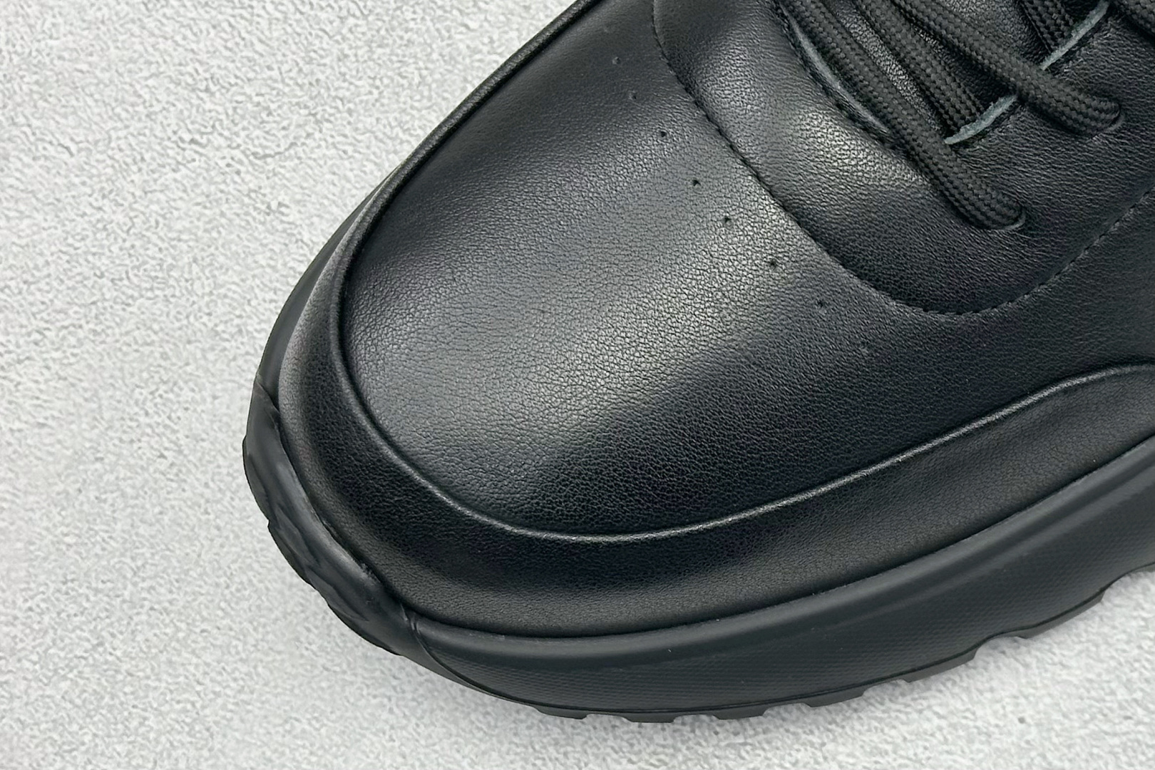 420 PRADA普拉达 厚底徽标系带运动休闲男鞋系列 3D936M