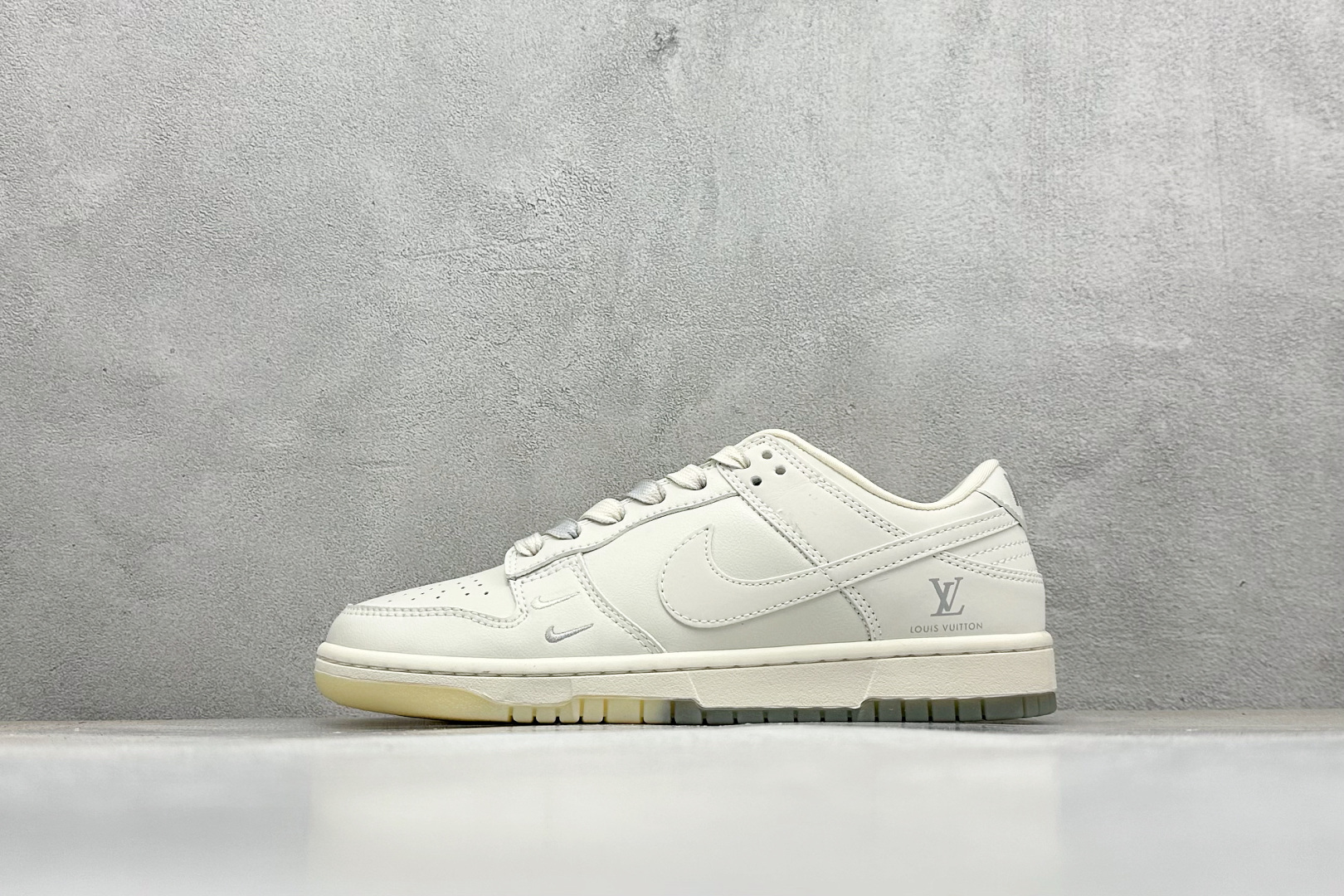 280 Nike SB Dunk Low LV联名 米灰双勾水晶底 周年高端定制 低帮休闲板鞋 XX3168-190