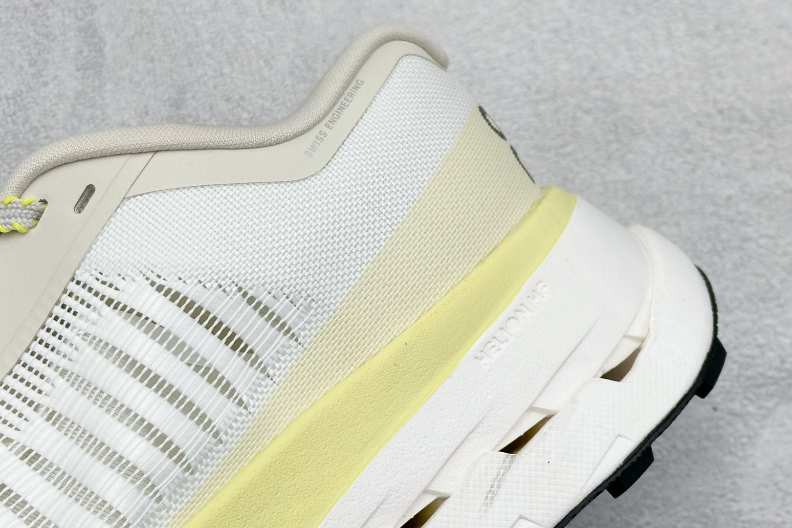 220 ON昂跑cloudultra Pro碳板网面竞速马拉松缓震跑步鞋 3MF3009