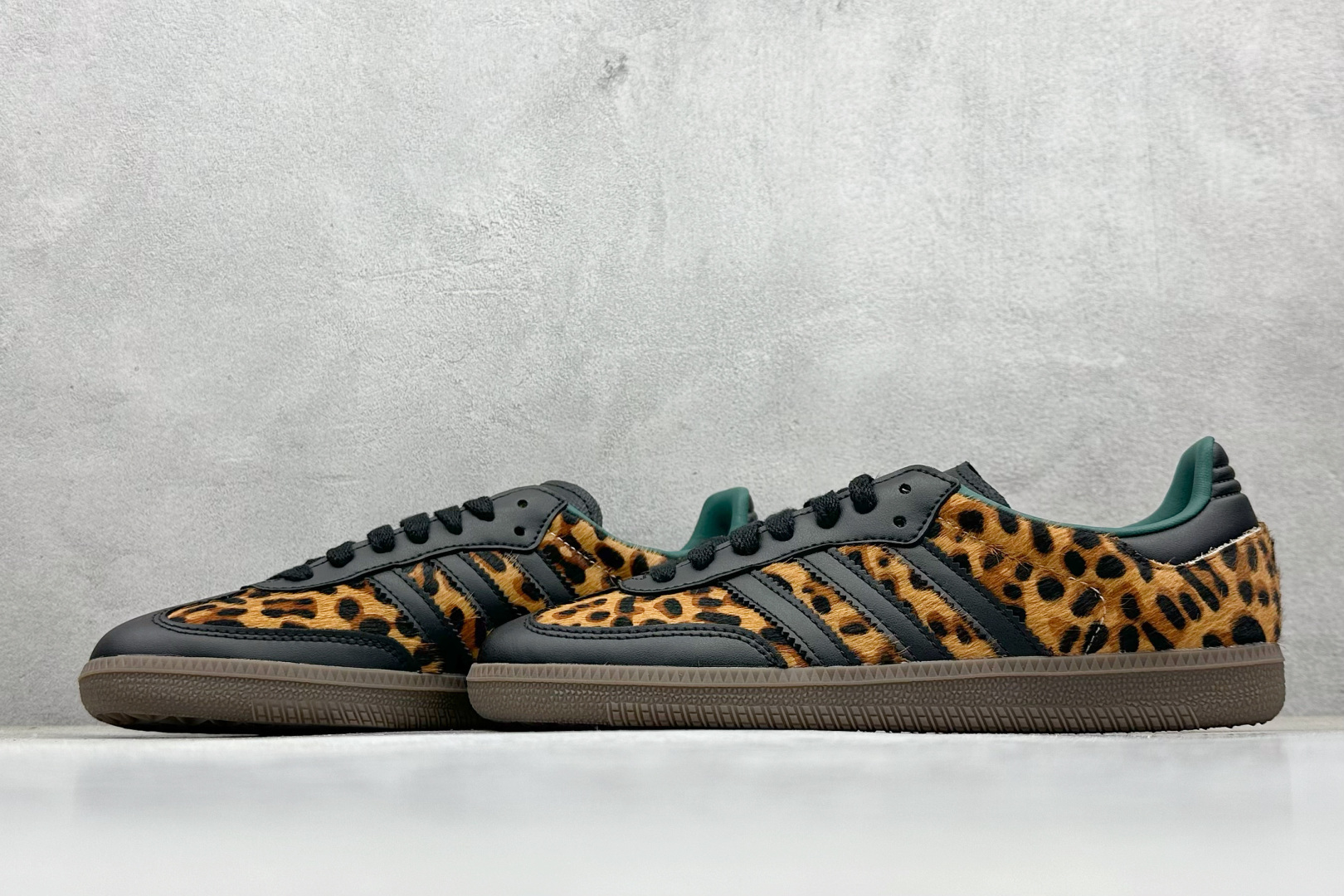 190 Adidas Samba 阿迪三叶草休闲板鞋 JI2735