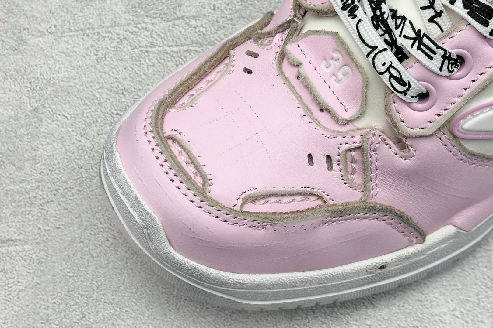 400 OK版Balenciaga Hamptons Worn-Out 巴黎世家十八18代 涤纶（聚酯纤维）牛皮革 圆头系带 低帮 生活休闲鞋板鞋