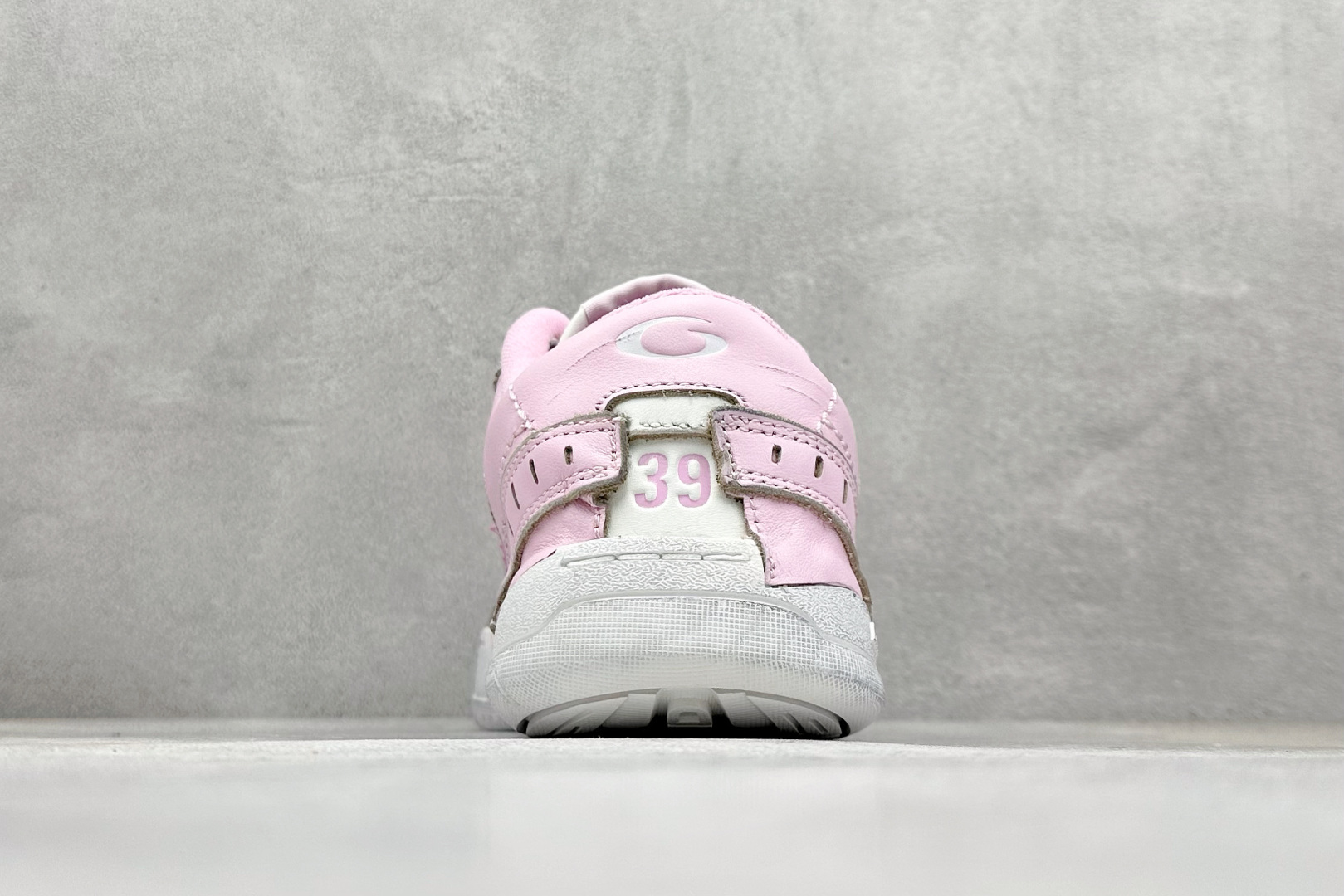 400 OK版Balenciaga Hamptons Worn-Out 巴黎世家十八18代 涤纶（聚酯纤维）牛皮革 圆头系带 低帮 生活休闲鞋板鞋