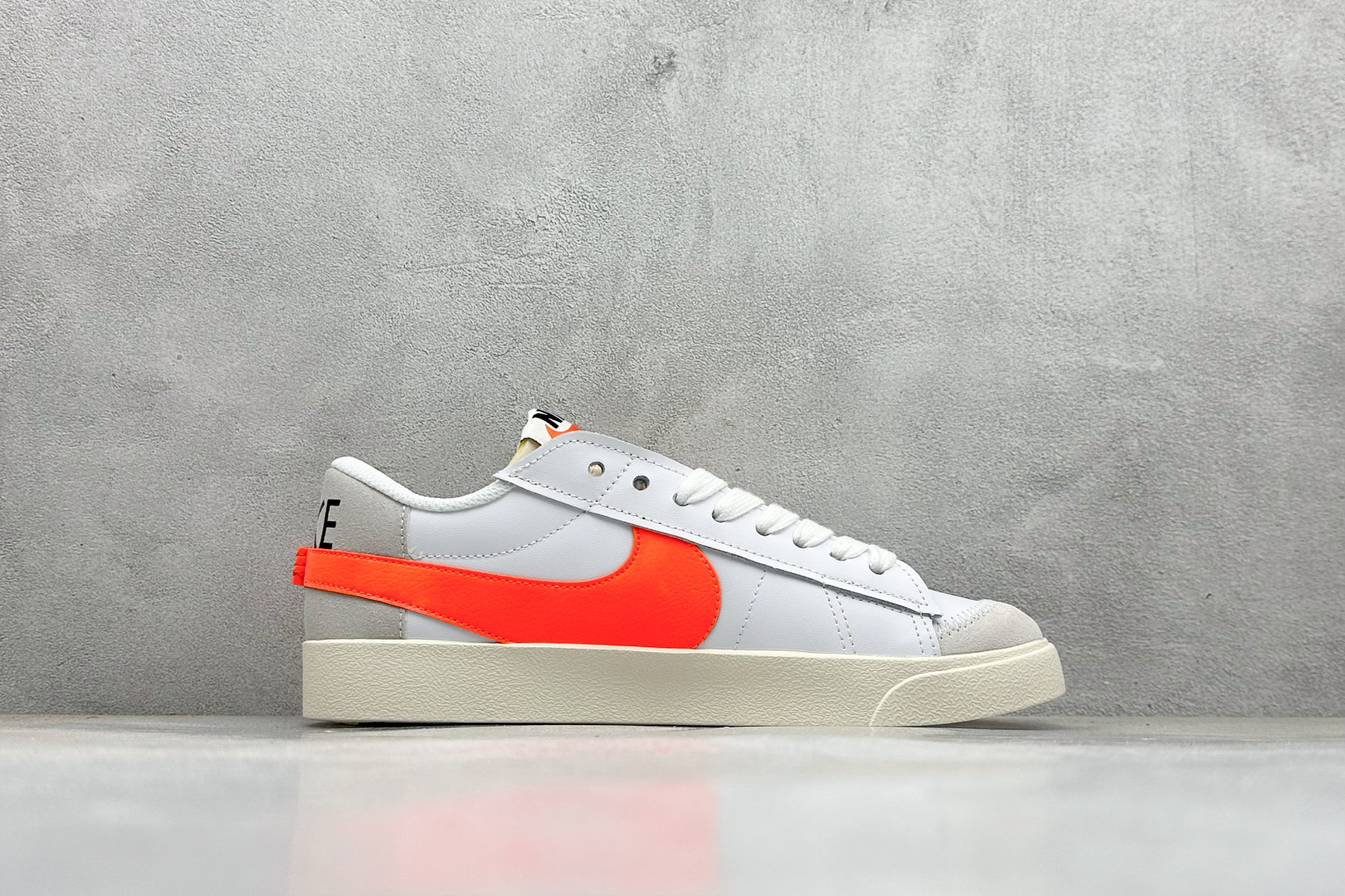 PG版Nike Blazer low 77 JUMBO 开括者大勾低帮休闲板鞋 DN2158-100