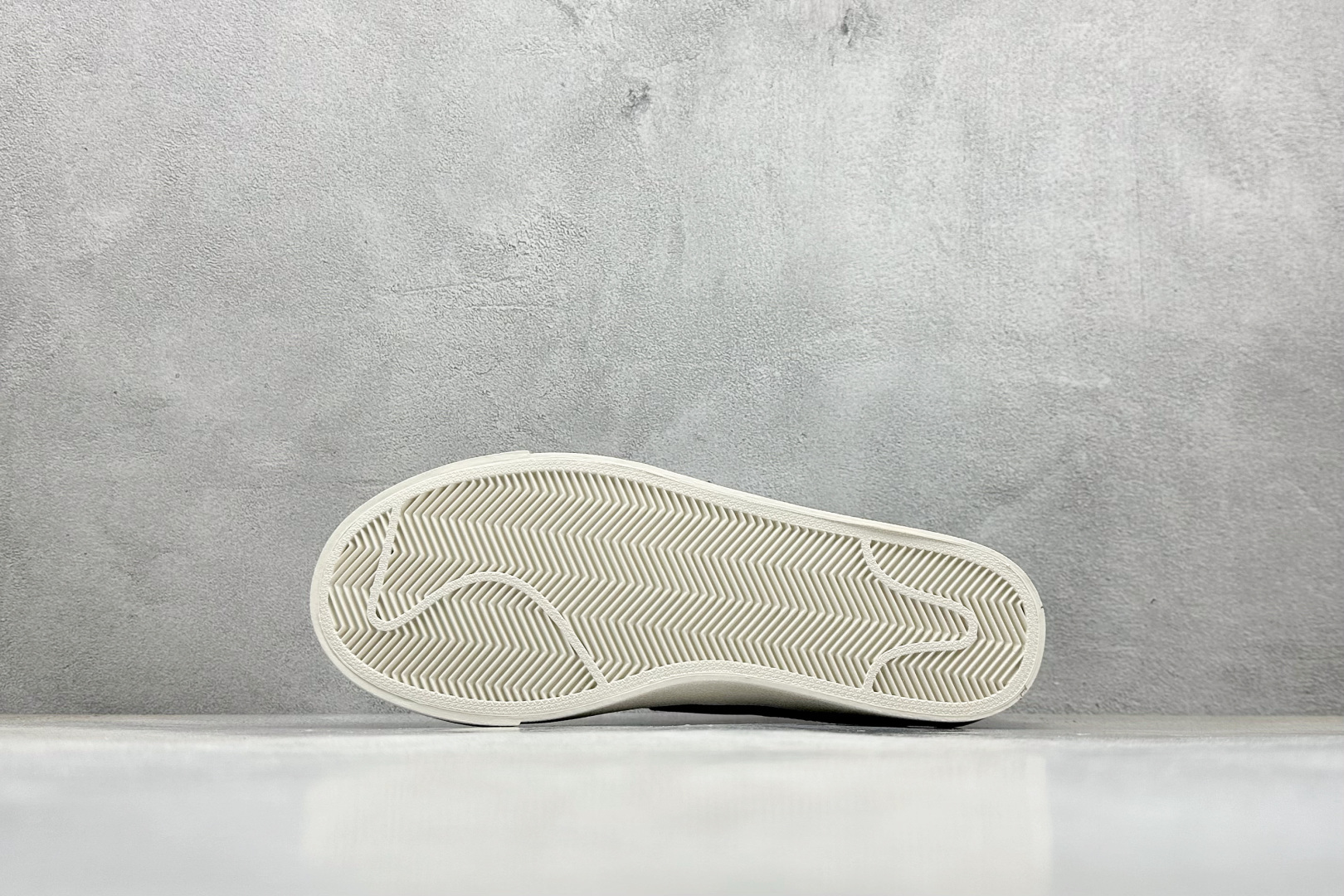 PG版Nike Blazer low 77 JUMBO 开括者大勾低帮休闲板鞋 DQ1470-100