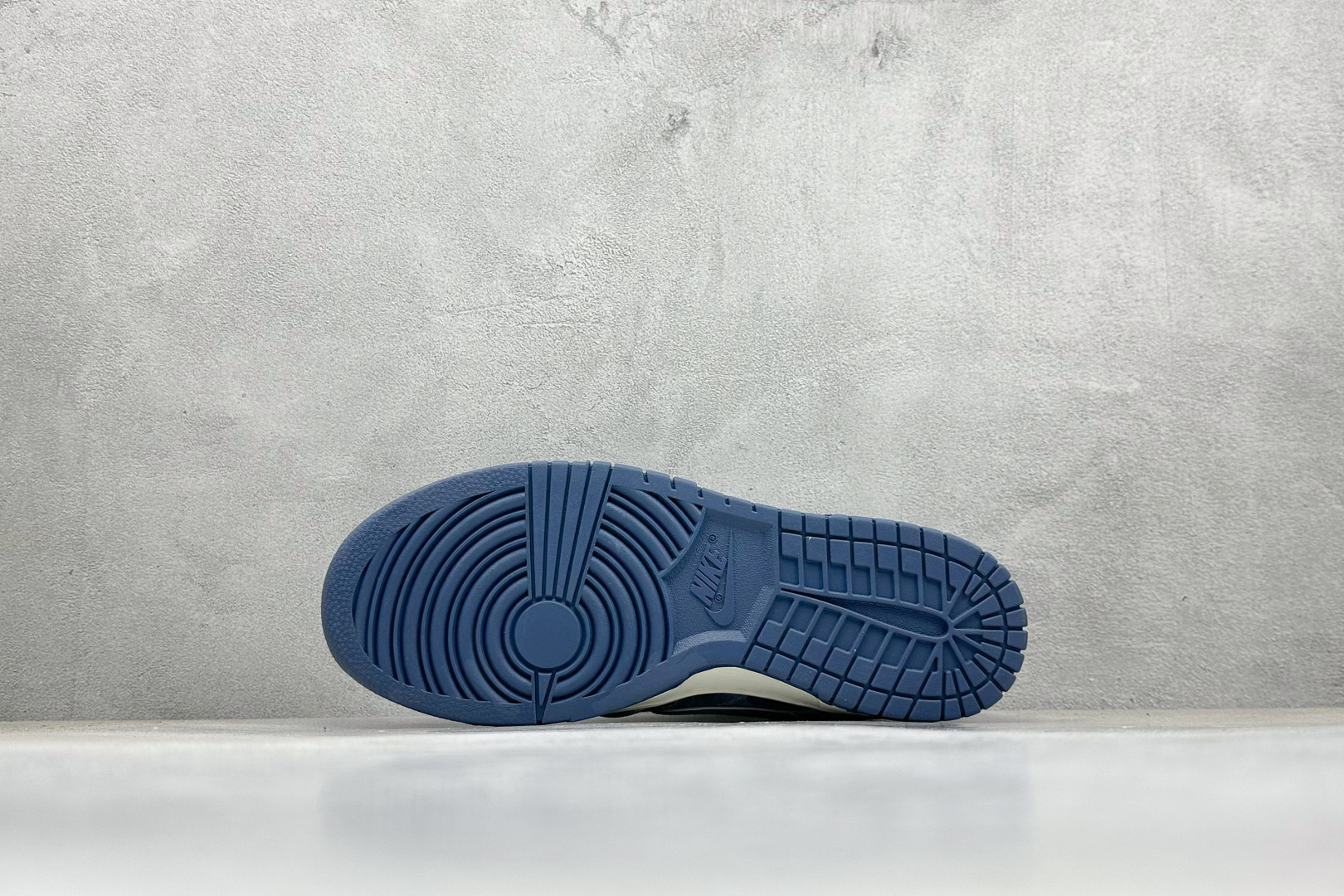 SC版Nike SB Dunk Low LV联名 淡蓝牛仔 周年高端定制 低帮休闲板鞋 SC0601-468