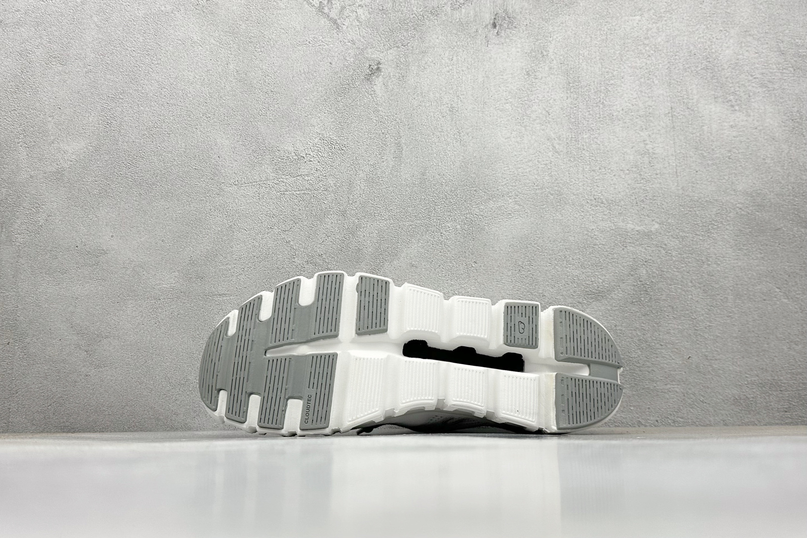 180 YH版ON 昂跑 On Cloud 6 系列 网面透气运动鞋跑步鞋 跑步鞋 3MF1003