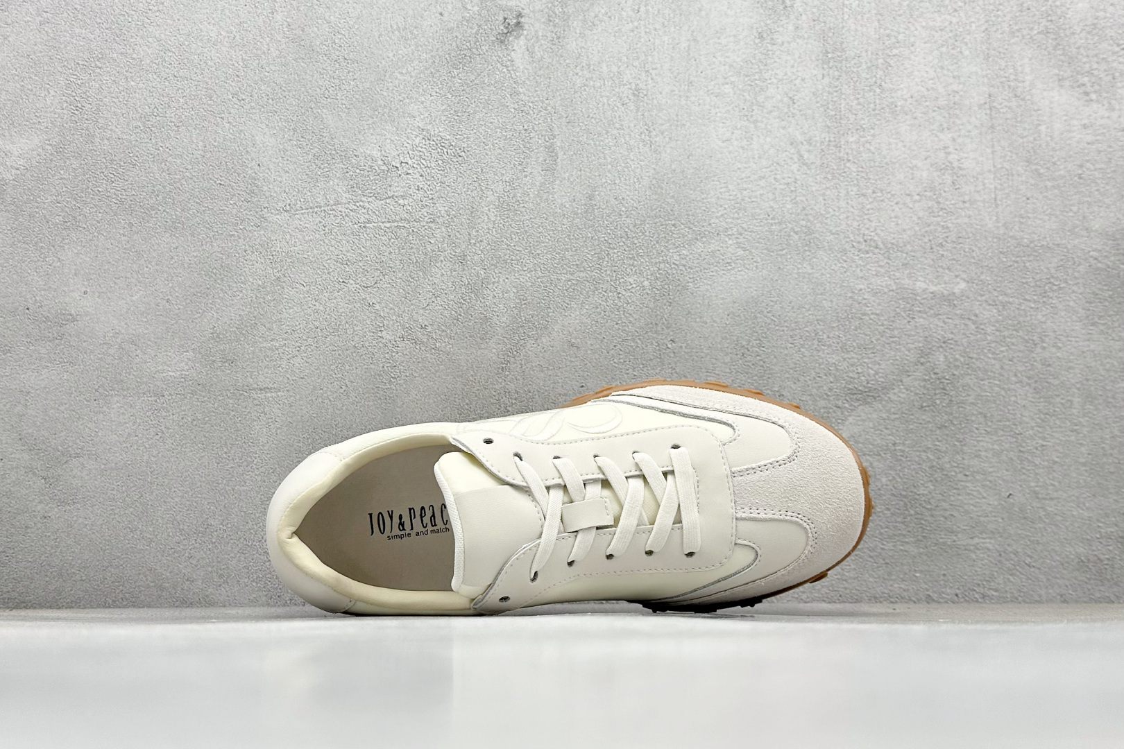 220 真美诗joypeace 小彩蛋 city walk选手 时尚单品 精美花纹刺绣 防滑棋盘厚底 德训鞋 阿甘鞋低帮生活休闲鞋