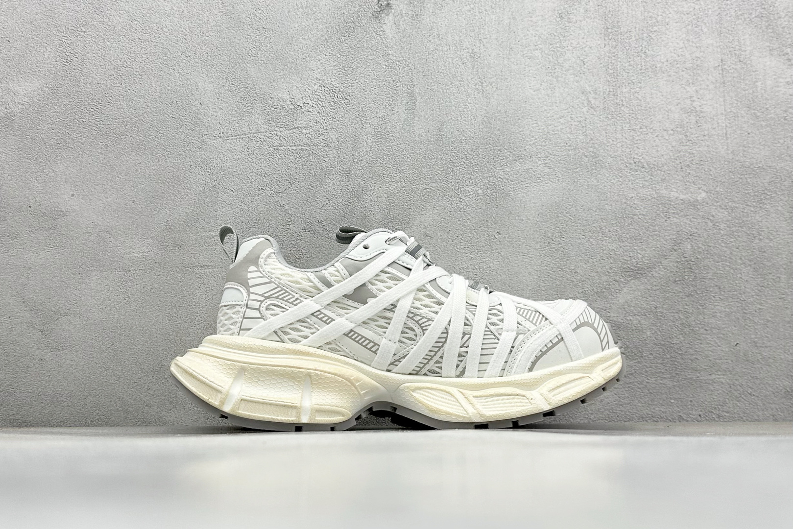 200 GG-CC Chunky Low安哥拉红休闲运动老爹鞋系列