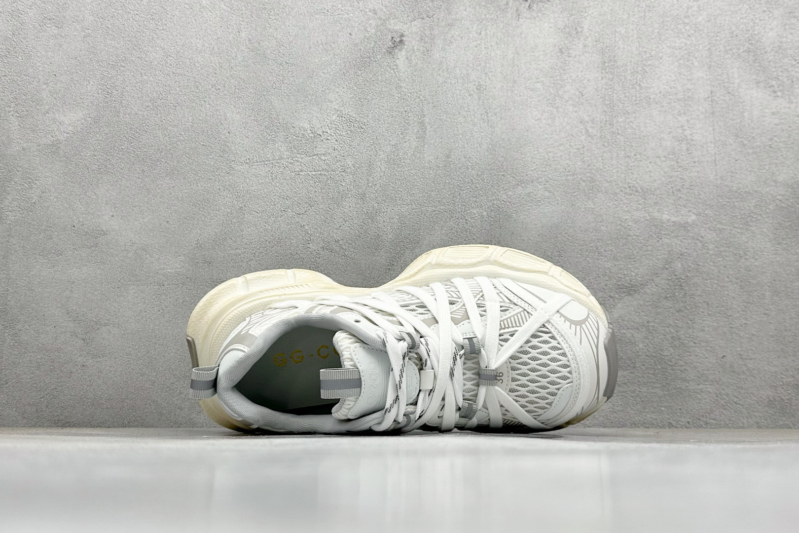 200 GG-CC Chunky Low安哥拉红休闲运动老爹鞋系列