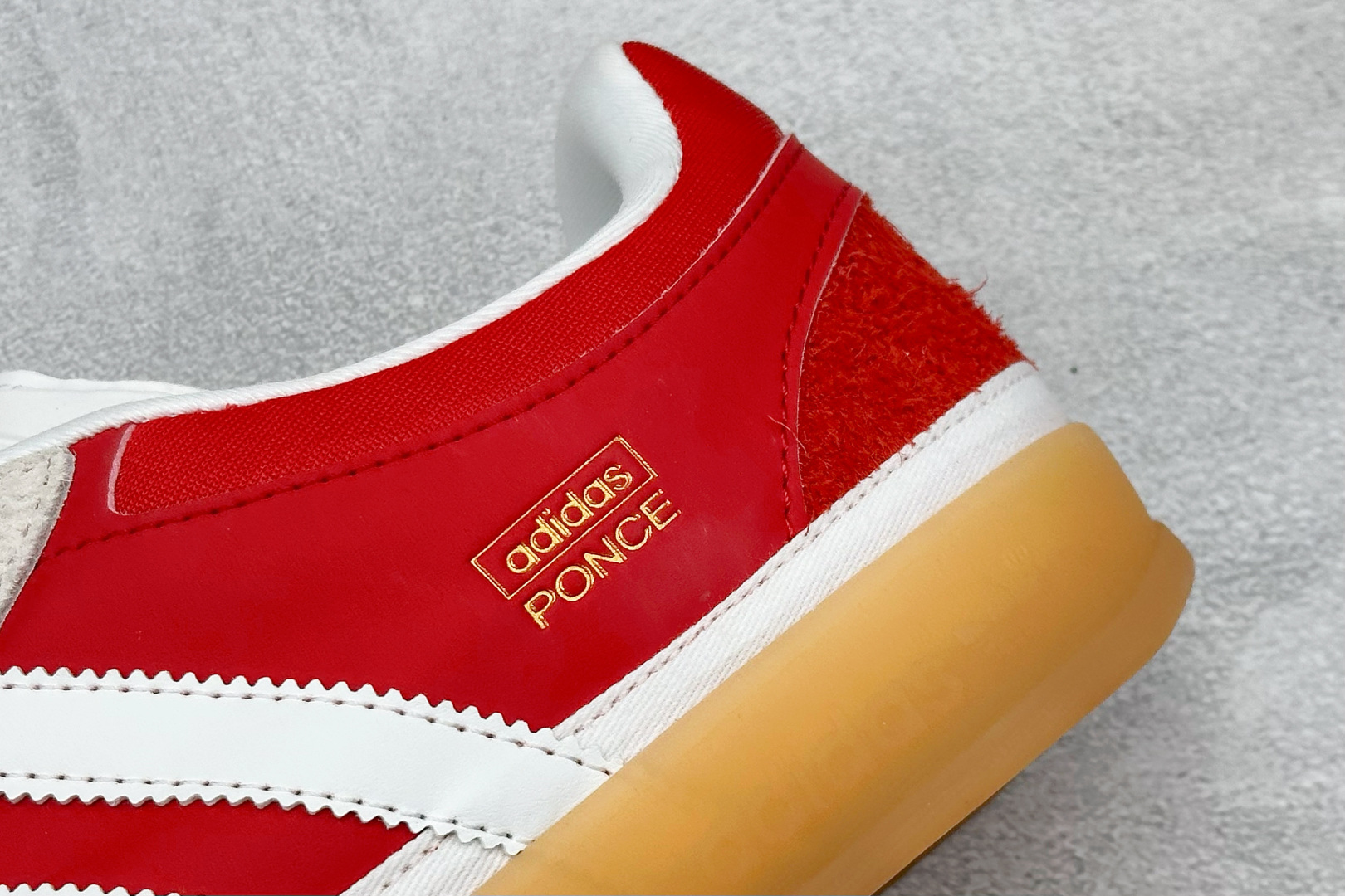 Bad Bunny x Adidas Gazelle Indoor 联名款 三叶草复古休闲防滑耐磨低帮板鞋 JS5053-Top High Quatity Cheap Sneakers Fashion Clothing Clothes Bags handbags Shoes of all Brand wholesale With The best Quality And Beautiful Price from China Factory Chinese suppliers wholesaler seller Bad Bunny x Adidas Gazelle Indoor 联名款 三叶草复古休闲防滑耐磨低帮板鞋 JS5053