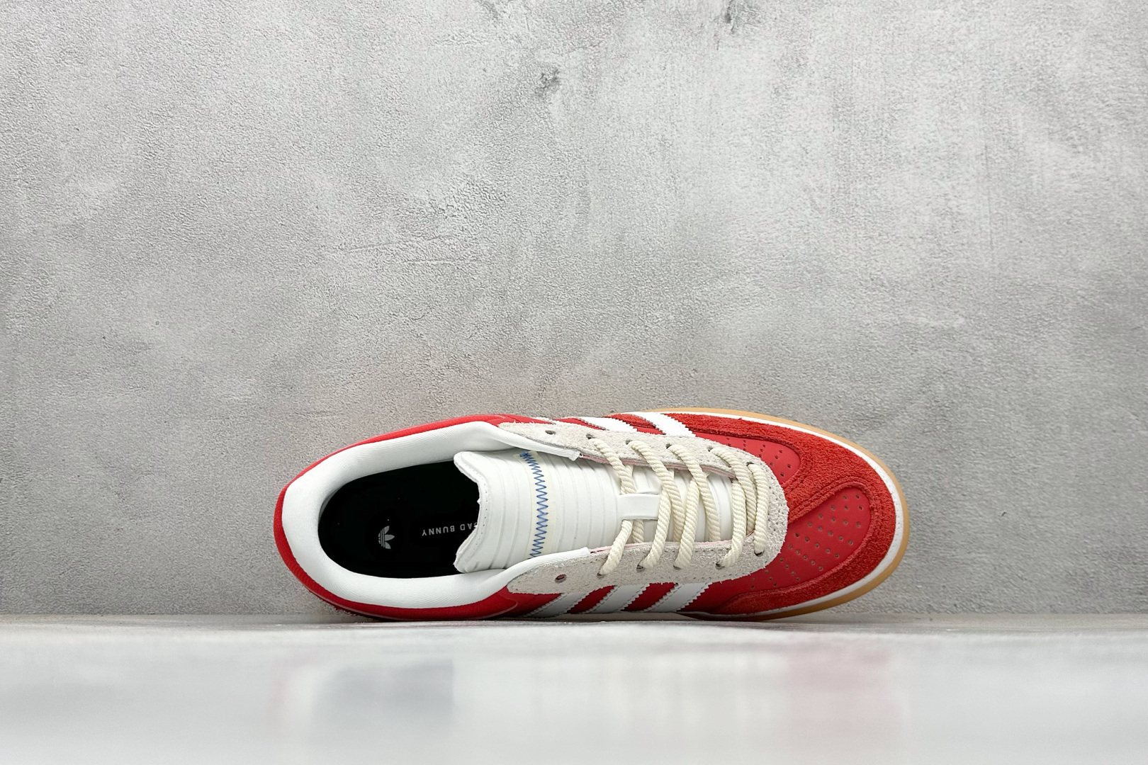 Bad Bunny x Adidas Gazelle Indoor 联名款 三叶草复古休闲防滑耐磨低帮板鞋 JS5053-Top High Quatity Cheap Sneakers Fashion Clothing Clothes Bags handbags Shoes of all Brand wholesale With The best Quality And Beautiful Price from China Factory Chinese suppliers wholesaler seller Bad Bunny x Adidas Gazelle Indoor 联名款 三叶草复古休闲防滑耐磨低帮板鞋 JS5053