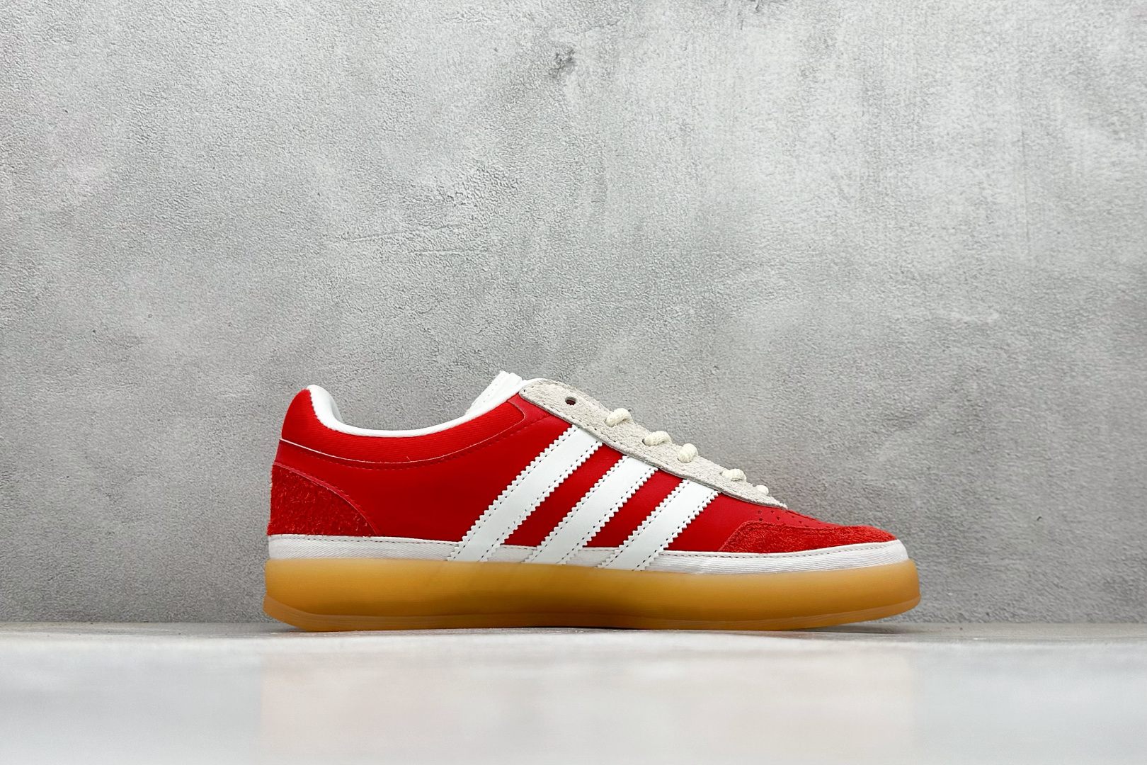 Bad Bunny x Adidas Gazelle Indoor 联名款 三叶草复古休闲防滑耐磨低帮板鞋 JS5053-Top High Quatity Cheap Sneakers Fashion Clothing Clothes Bags handbags Shoes of all Brand wholesale With The best Quality And Beautiful Price from China Factory Chinese suppliers wholesaler seller Bad Bunny x Adidas Gazelle Indoor 联名款 三叶草复古休闲防滑耐磨低帮板鞋 JS5053