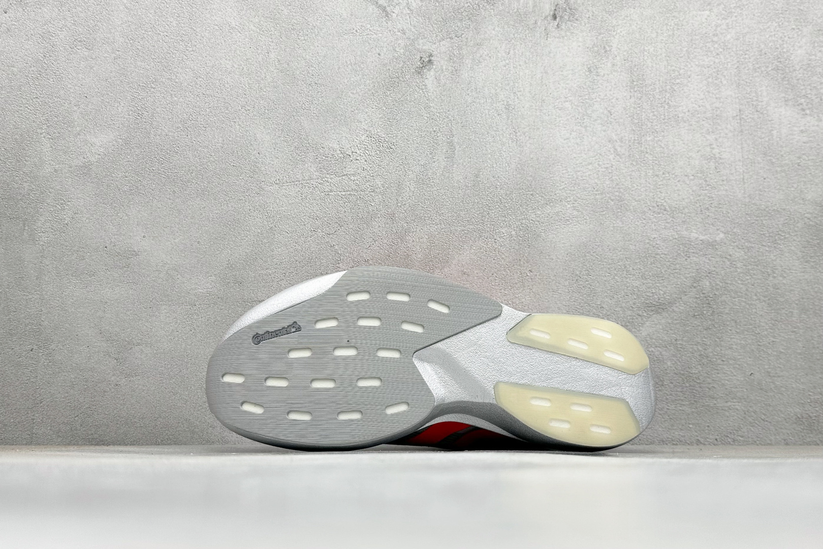 AD Adizero Evo SL 阿迪超轻透气缓震跑鞋 KI3381-Top High Quatity Cheap Sneakers Fashion Clothing Clothes Bags handbags Shoes of all Brand wholesale With The best Quality And Beautiful Price from China Factory Chinese suppliers wholesaler seller AD Adizero Evo SL 阿迪超轻透气缓震跑鞋 KI3381